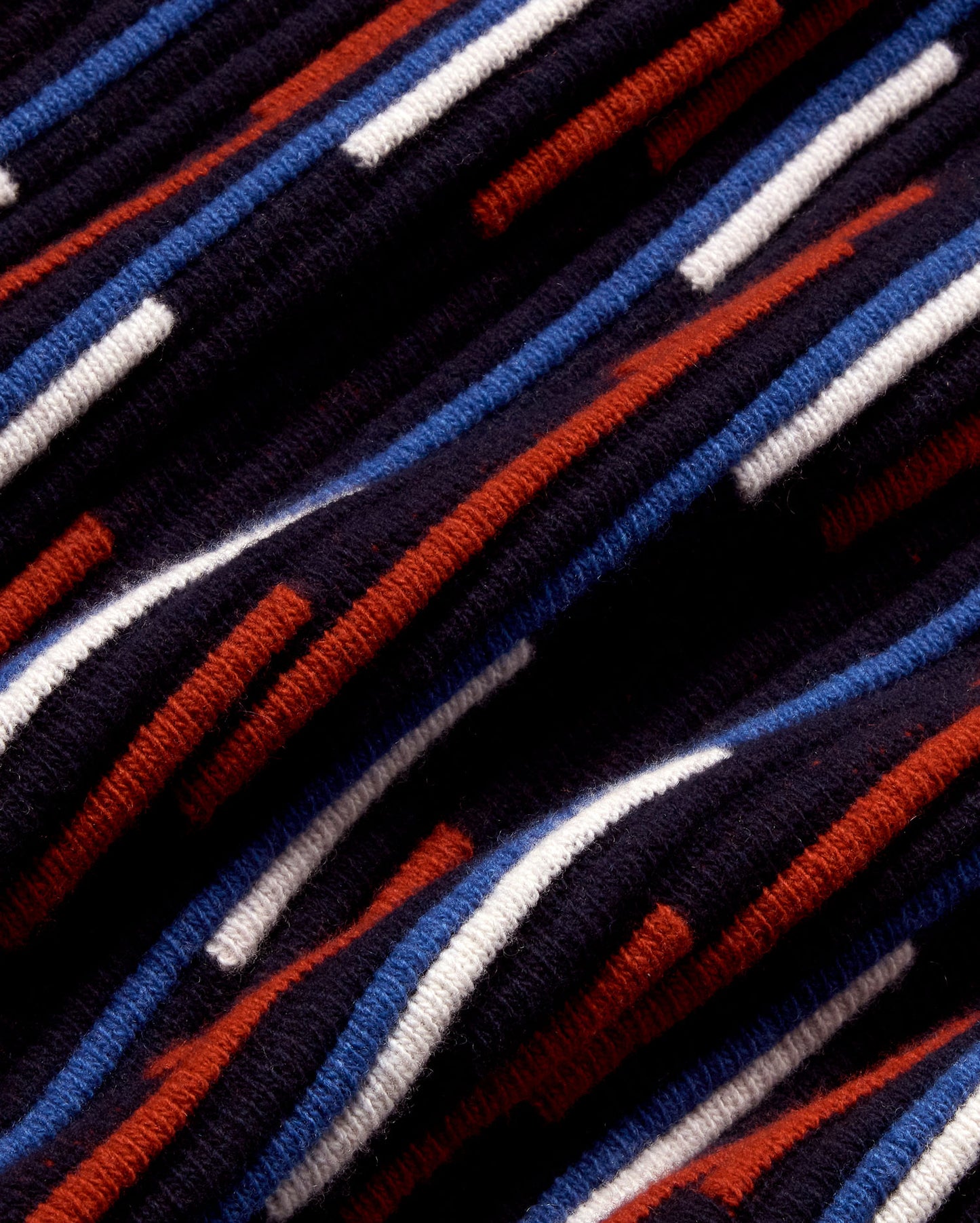 Jersey negro lana Guiu sostenible - silueta 1