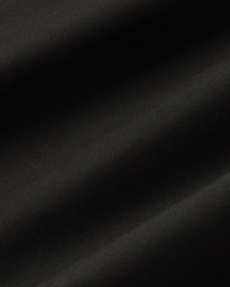 Pantalón negro Max sostenible -detalle 1