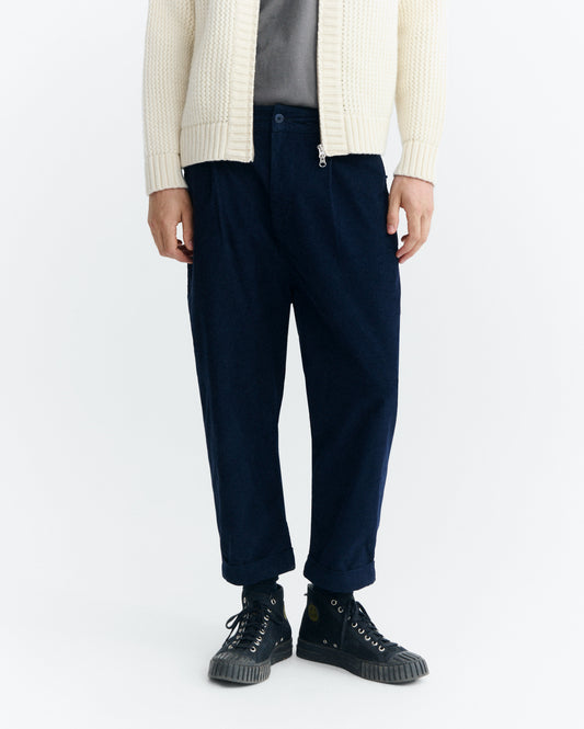 Pantalón carrot micro pana navy Friend sostenible - 2