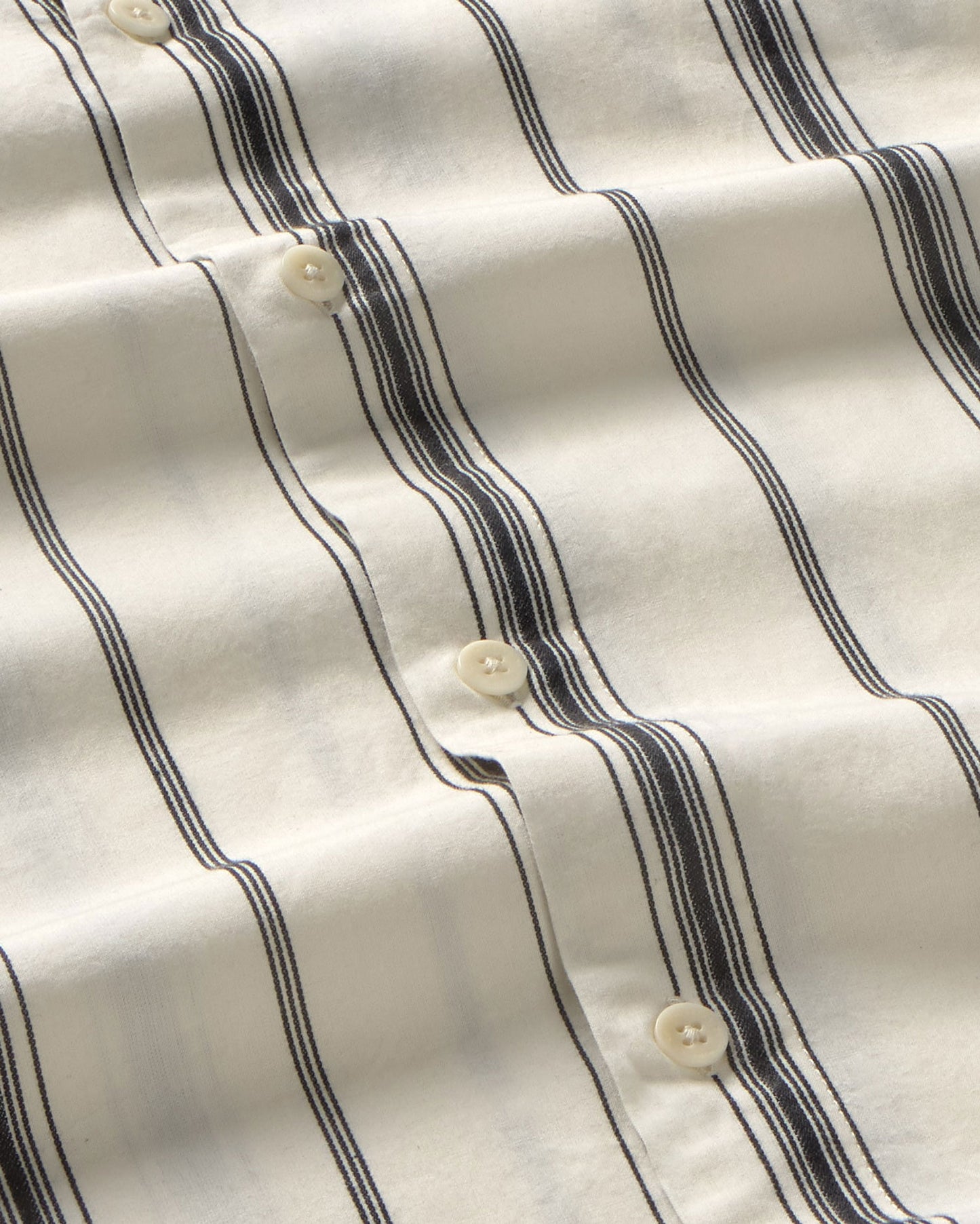 Camisa blanca rayas negras Haru sostenible silueta - 2