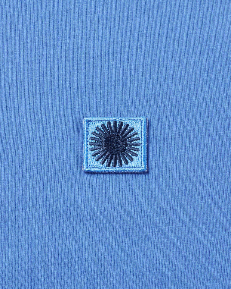 Camiseta azul Sol navy sostenible -silueta3