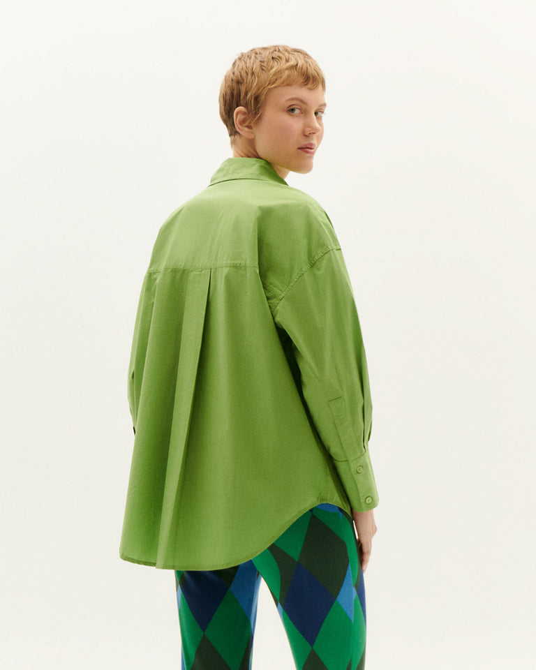 Blusa verde Carangi sostenible-4