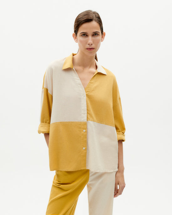 Blusa amarilla patched Margaret sostenible -1
