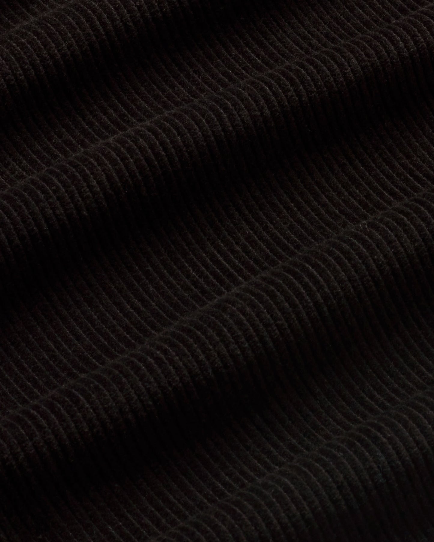 Pantalón negro pana Manolita sostenible - silueta 1