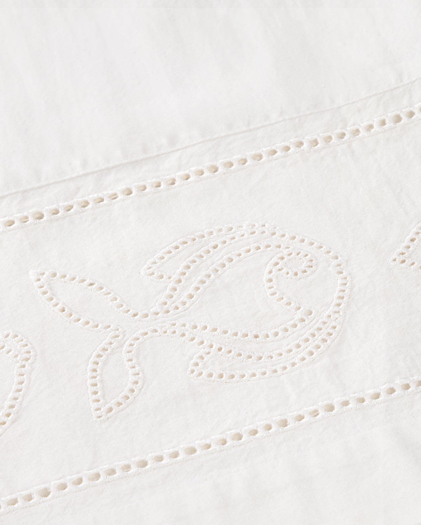 Pantalón relaxed bordado blanco Brigitte sostenible silueta - 2