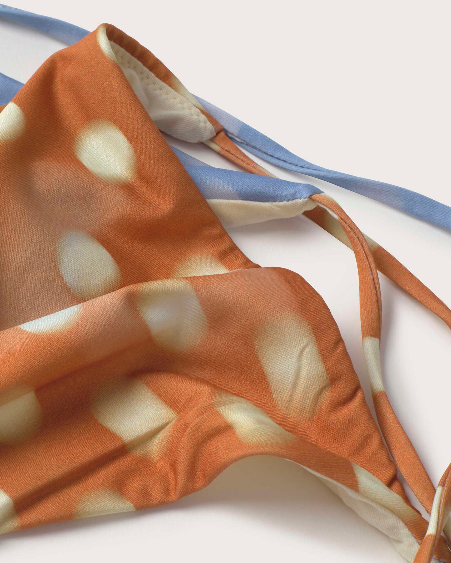 Braguita bikini ajustable bicolor lunares Palermo sostenible silueta - 2