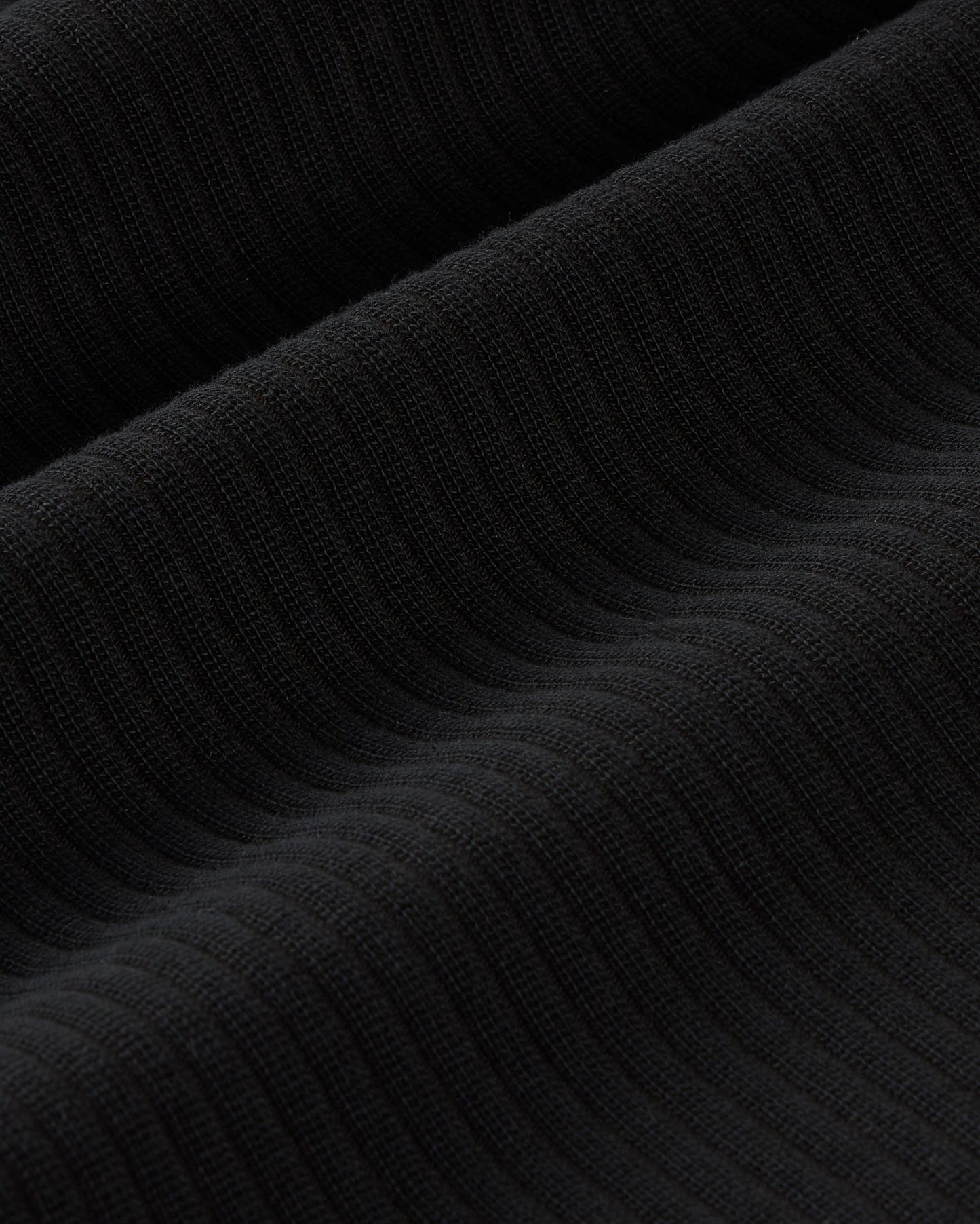Top rib negro Julia sostenible silueta - 2
