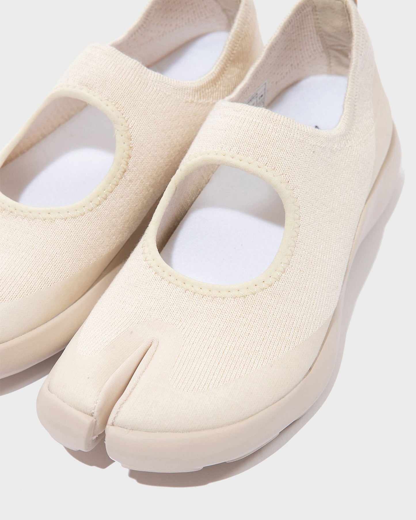Rohe Tabi Sandalen