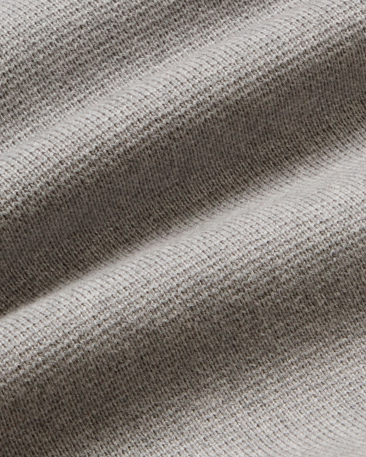 Jersey gris lana Aritz sostenible - silueta 2