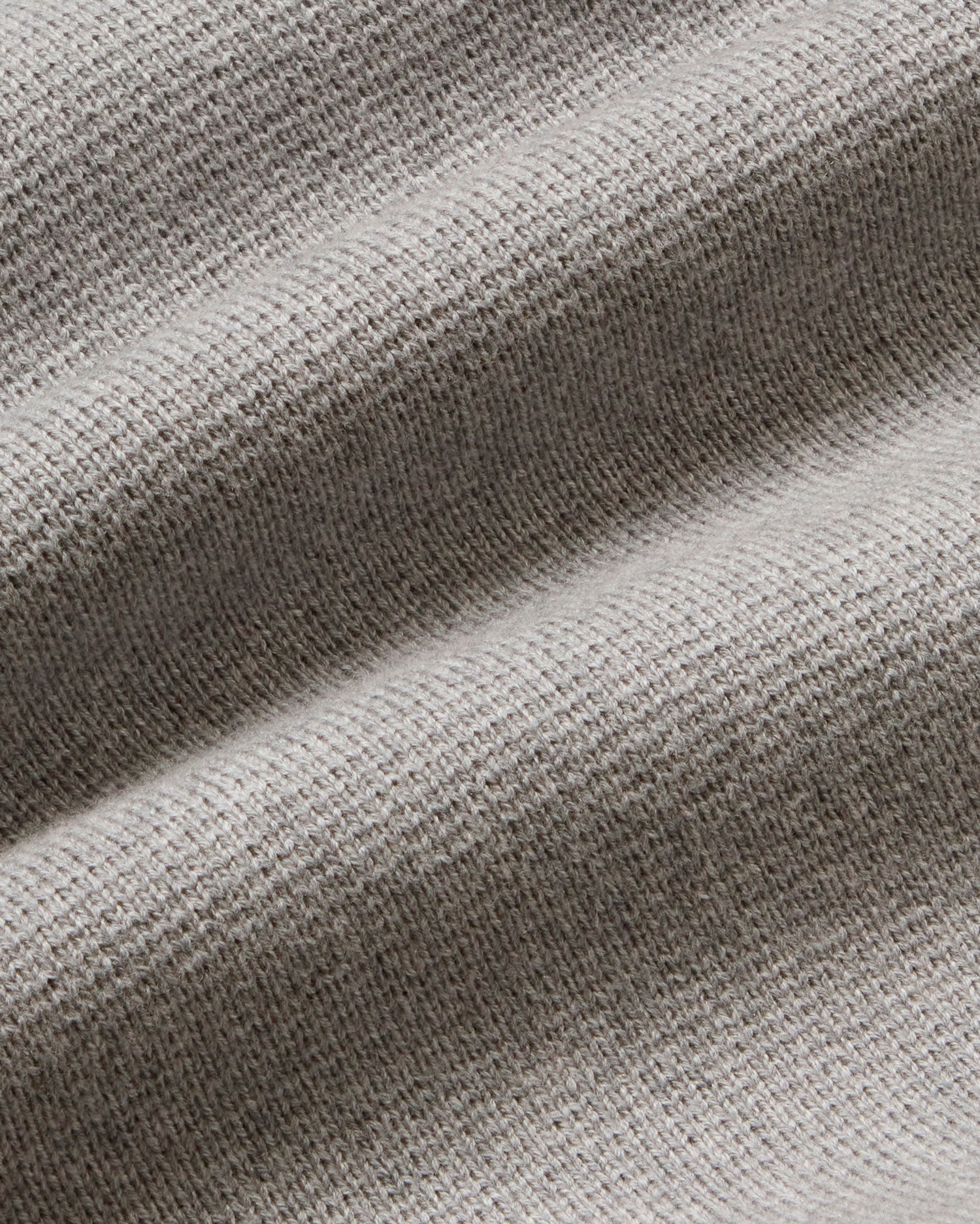 Jersey gris lana Aritz sostenible - silueta 2