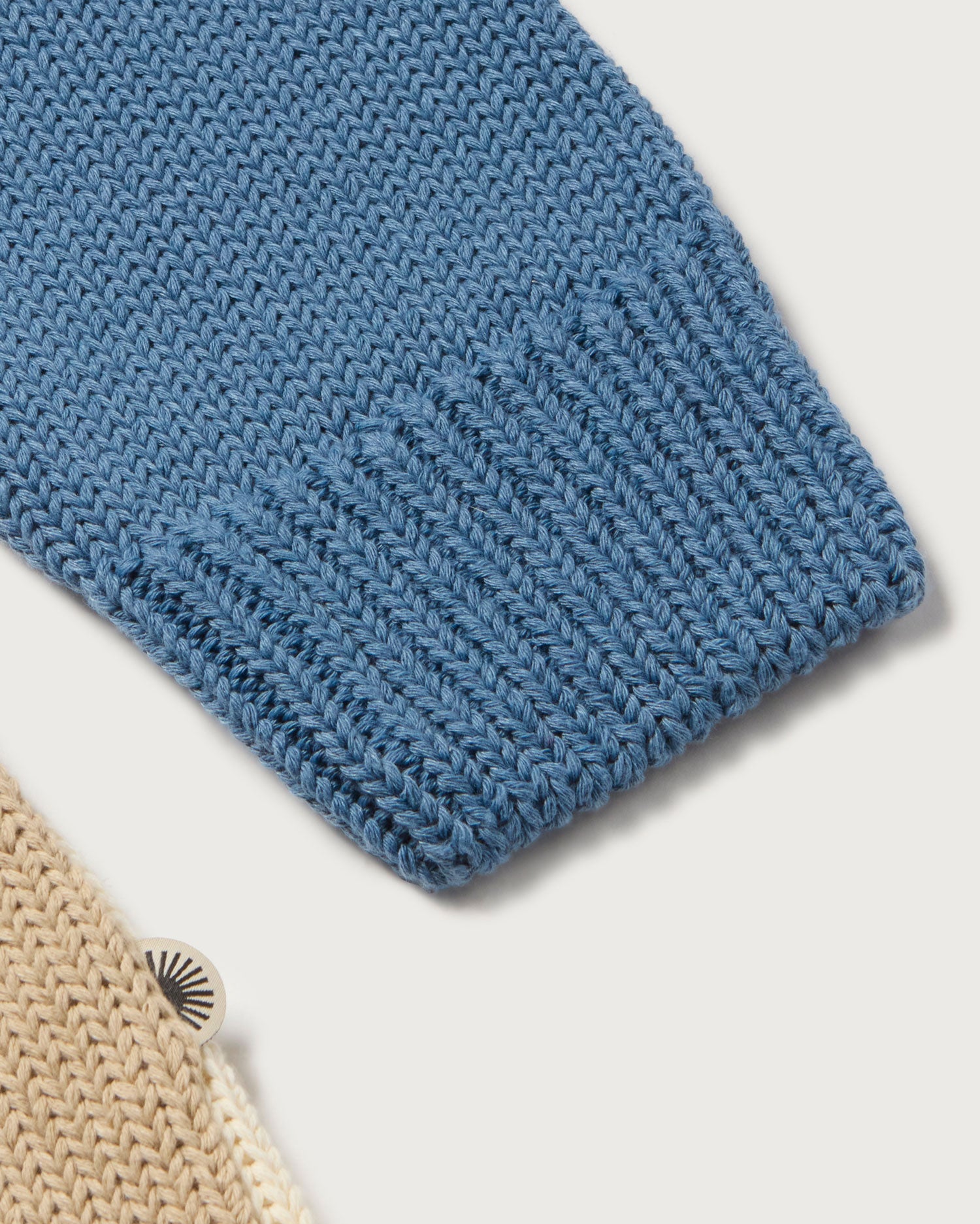 Cárdigan crudo punto Nico sostenible - silueta 2