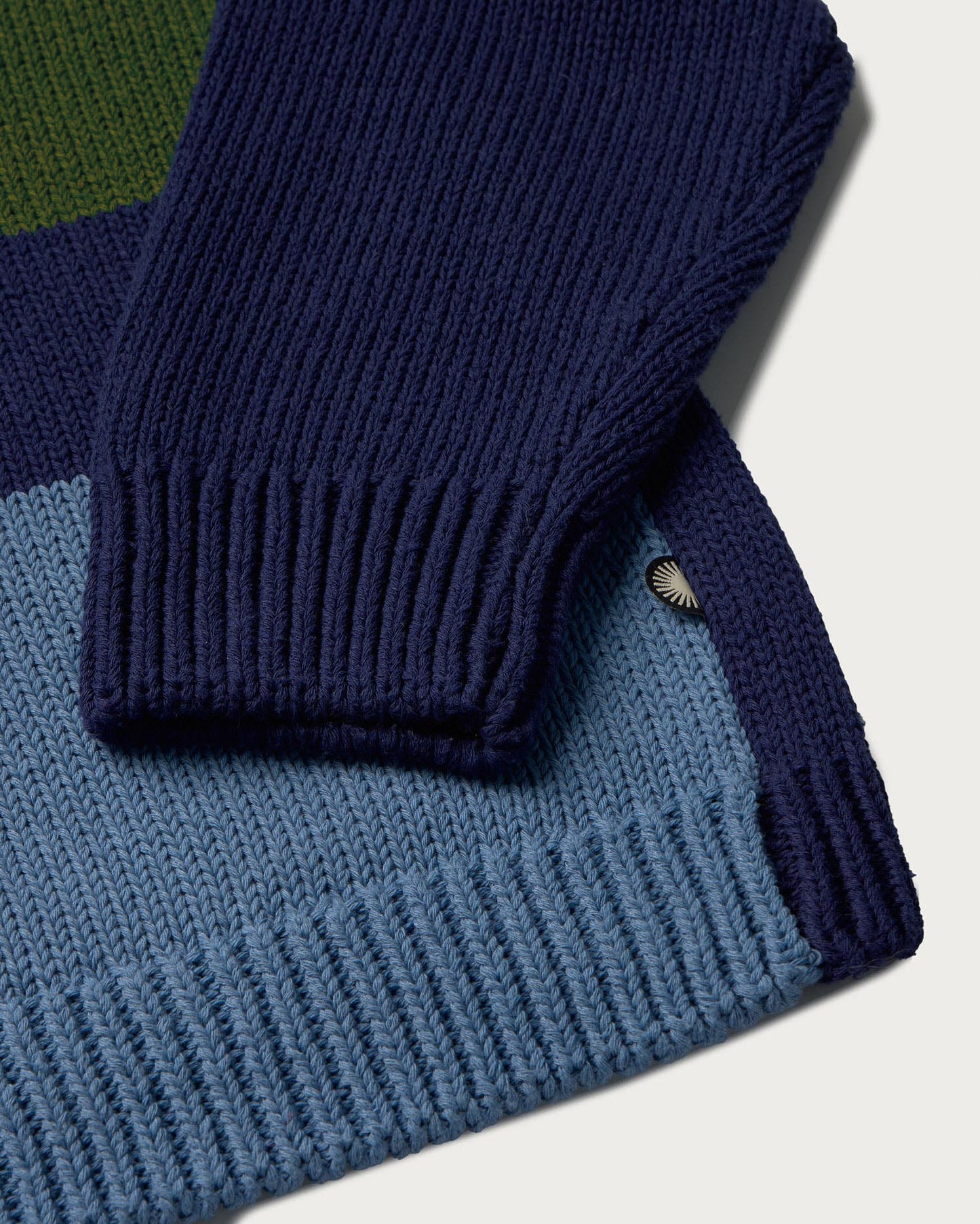 Cárdigan navy punto Nico sostenible - silueta 1