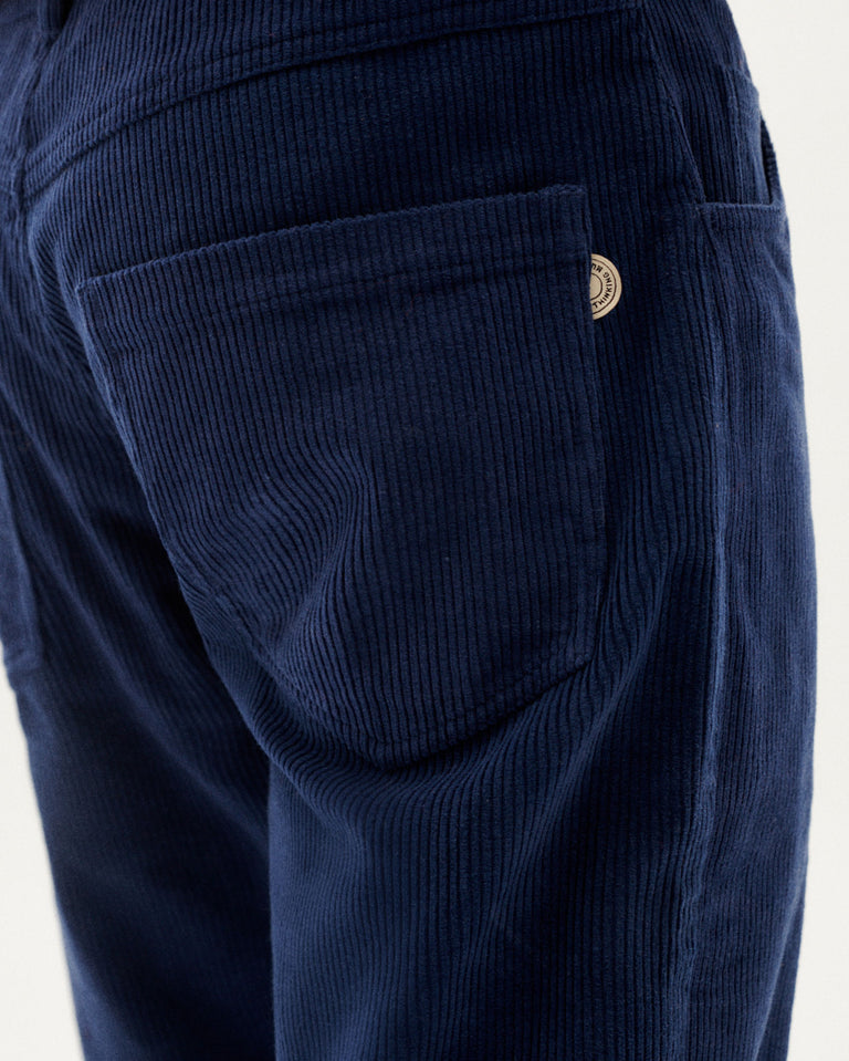 Pantalón 5 pockets de pana navy sostenible-2