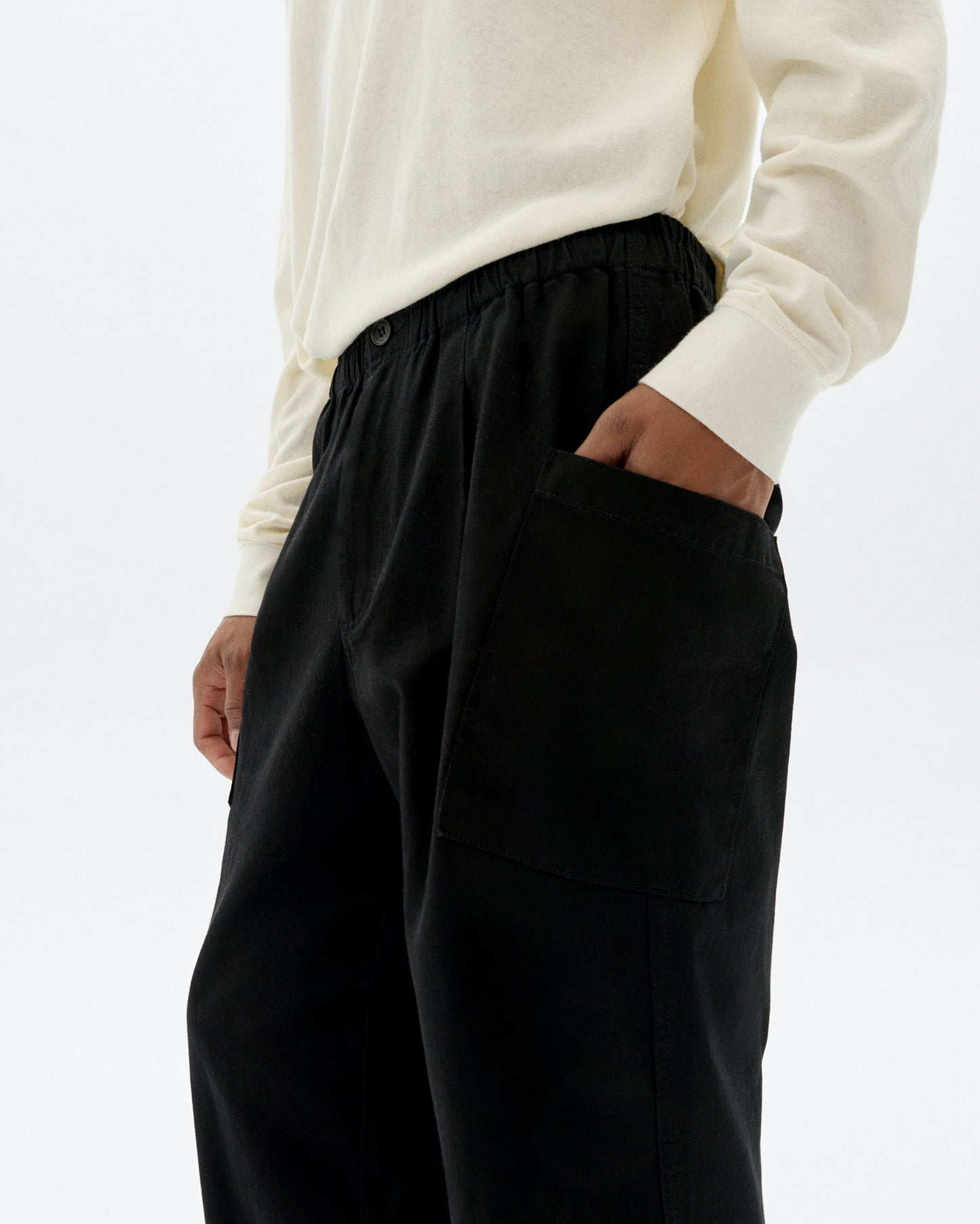 Pantalón relaxed cargo negro Max sostenible - 3