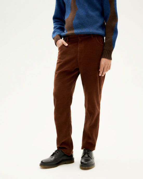 Pantalón marrón pana 5 pockets sostenible-1