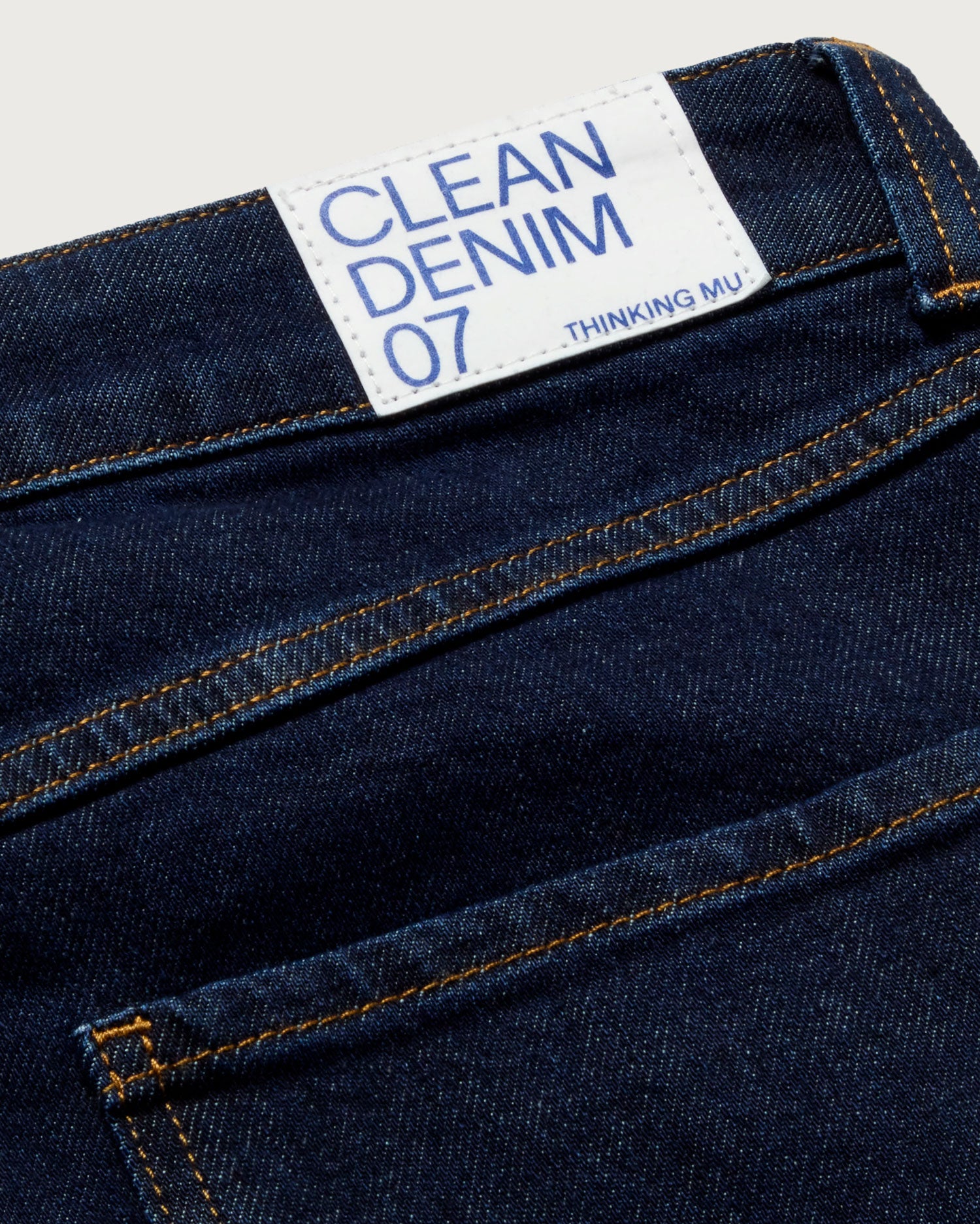 Pantalón dark clean denim David sostenible - silueta 4