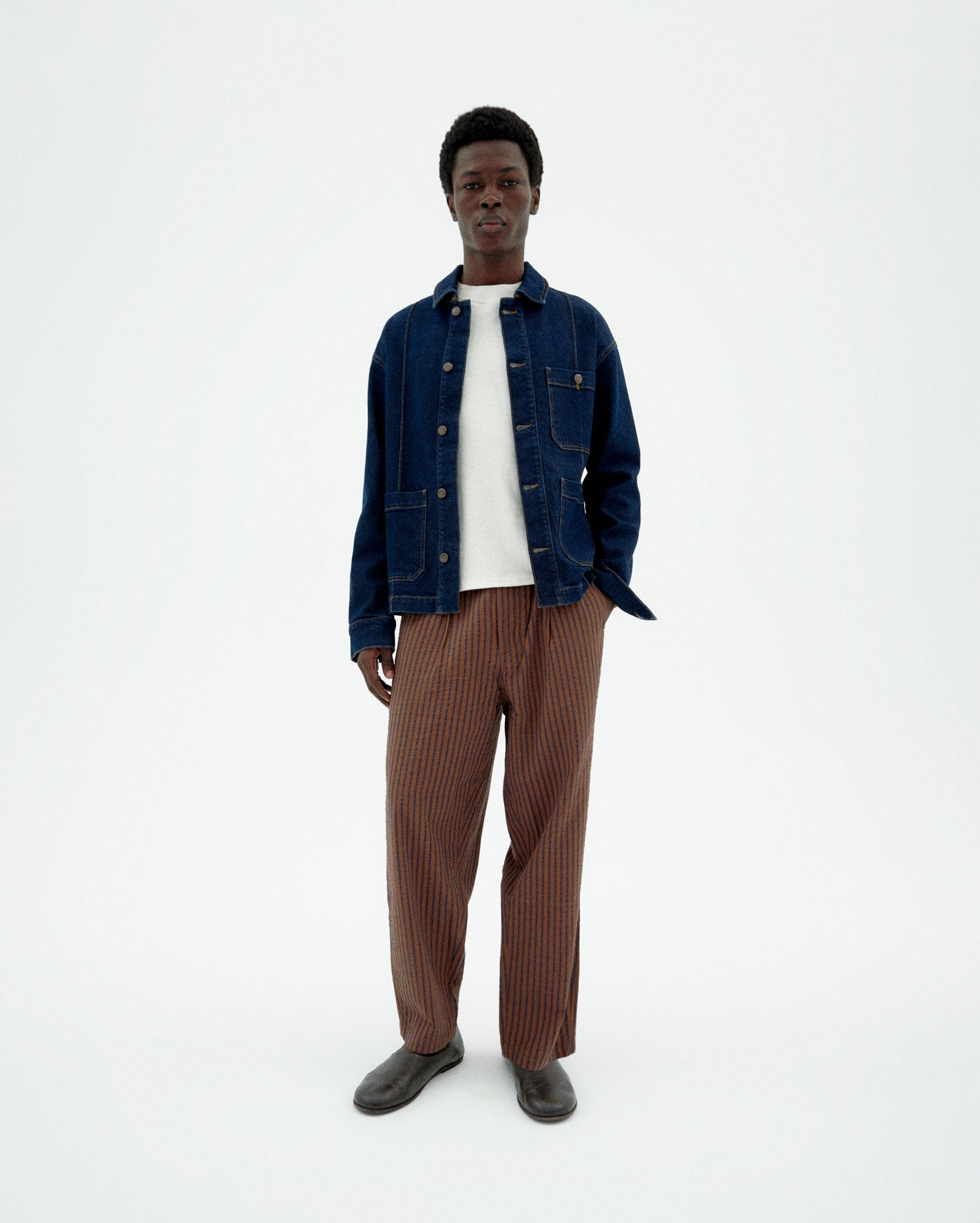 Pantalón rayas marrón Luc sostenible-2