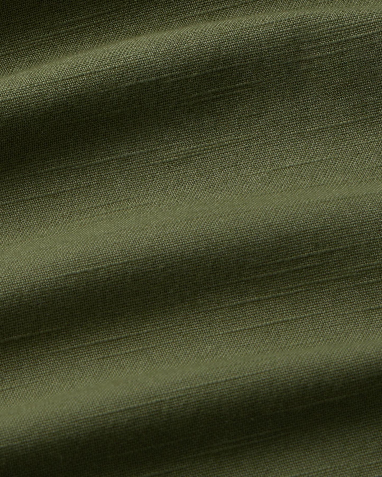 Pantalón verde Travel light sostenible - silueta 2