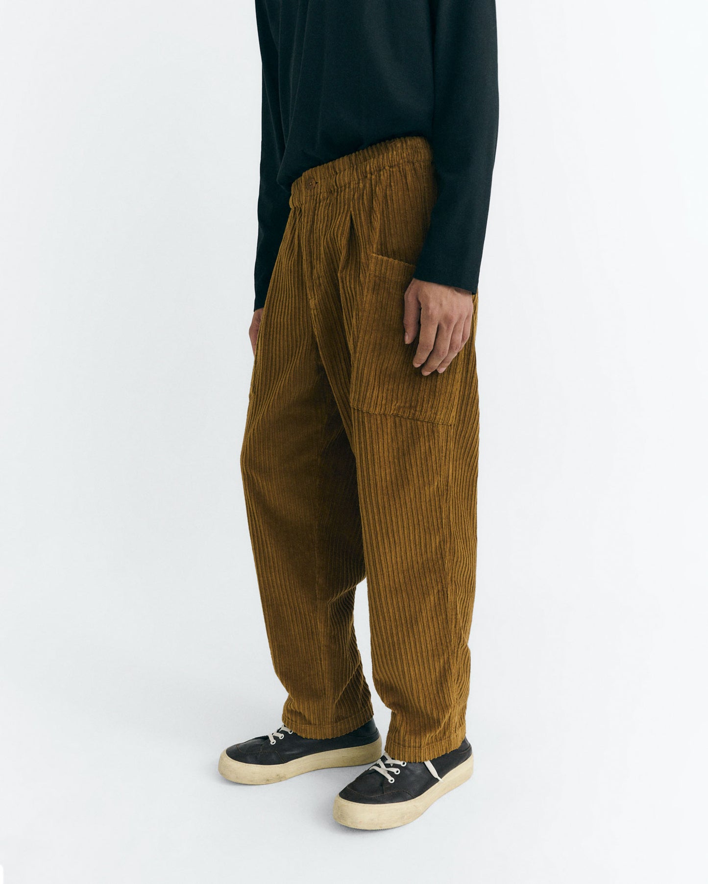 Pantalón relaxed cargo pana amarillo Max sostenible - 1