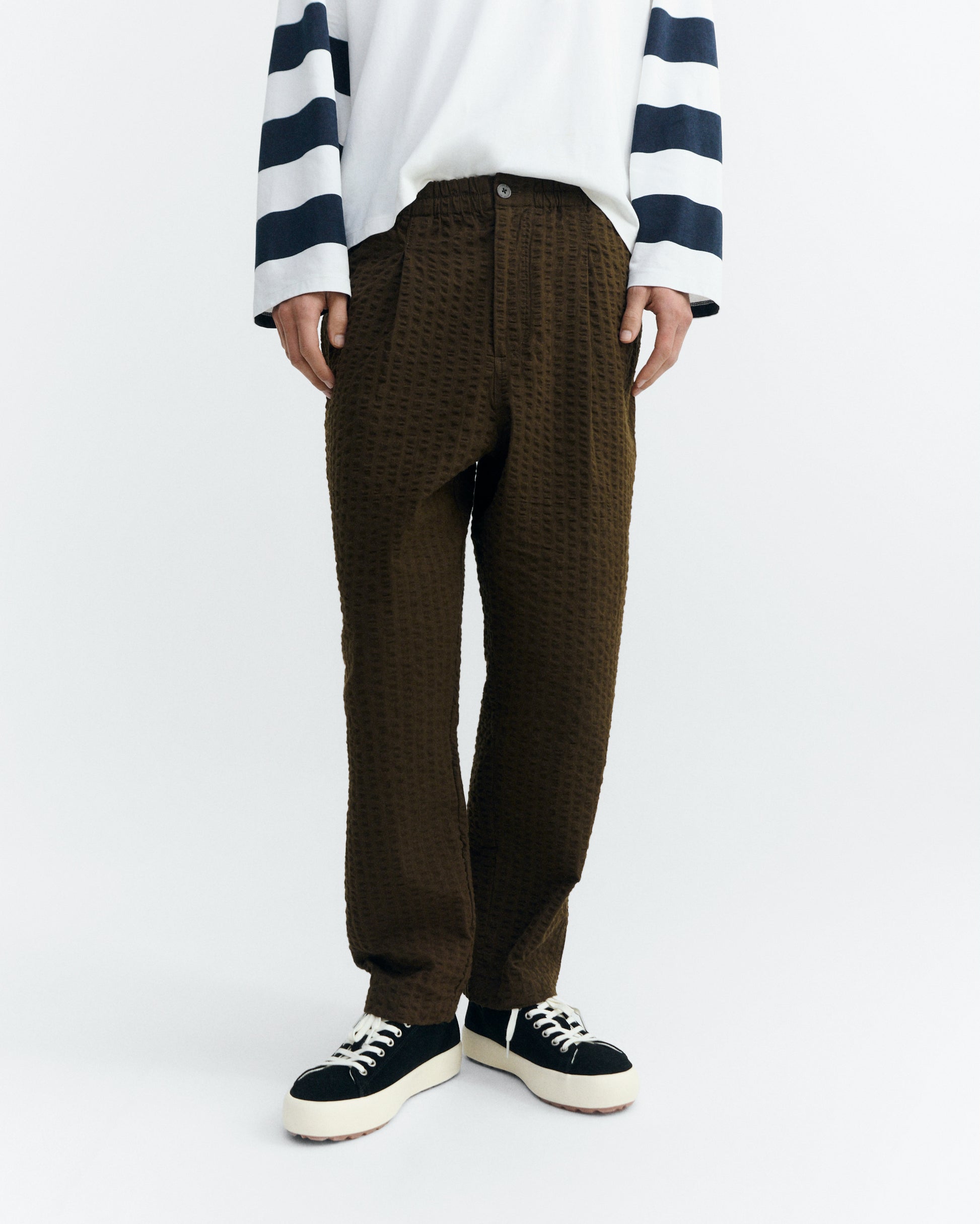 Pantalón loose seersucker marrón Luc sostenible - 2