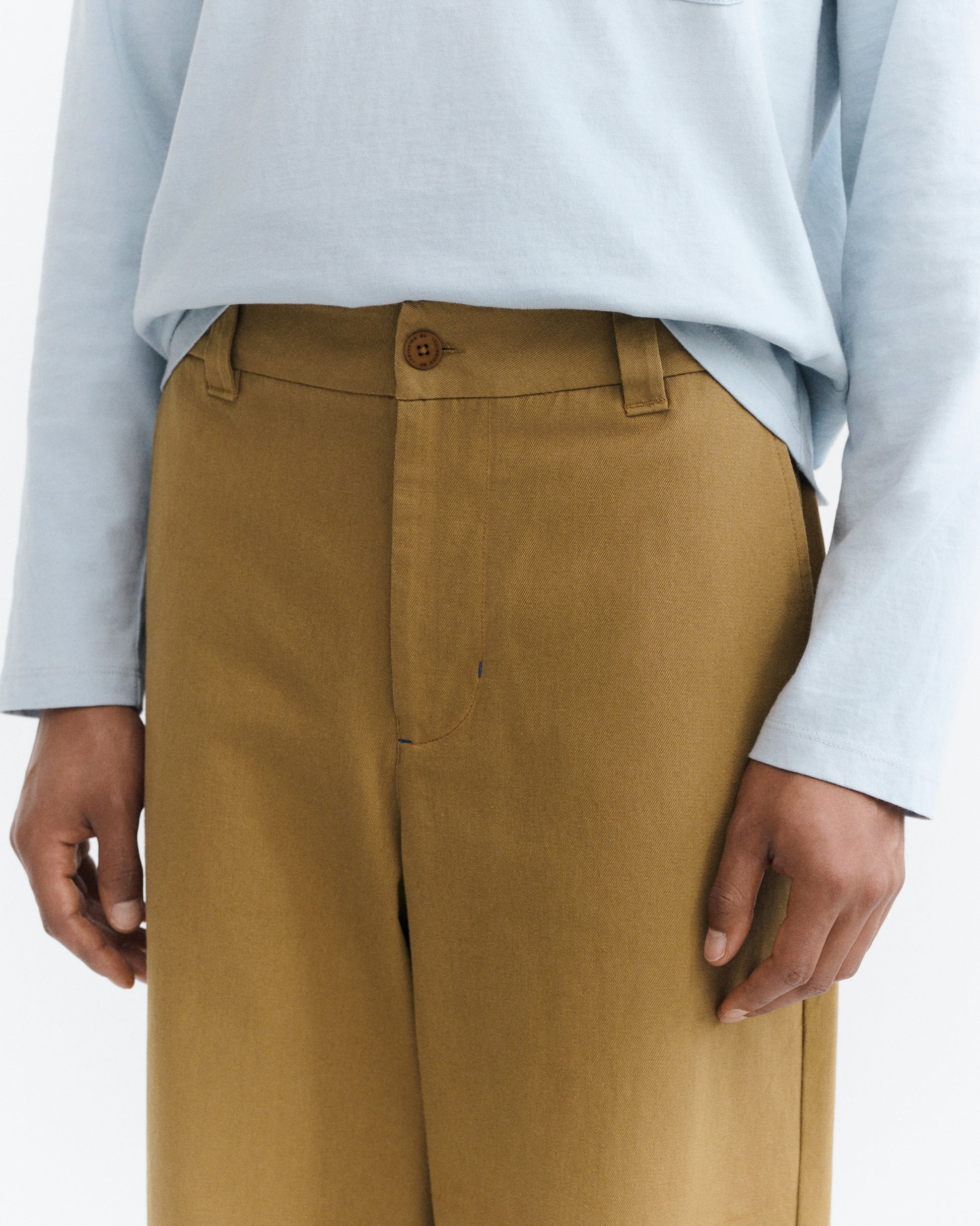 Pantalón loose marrón Marc sostenible - 2