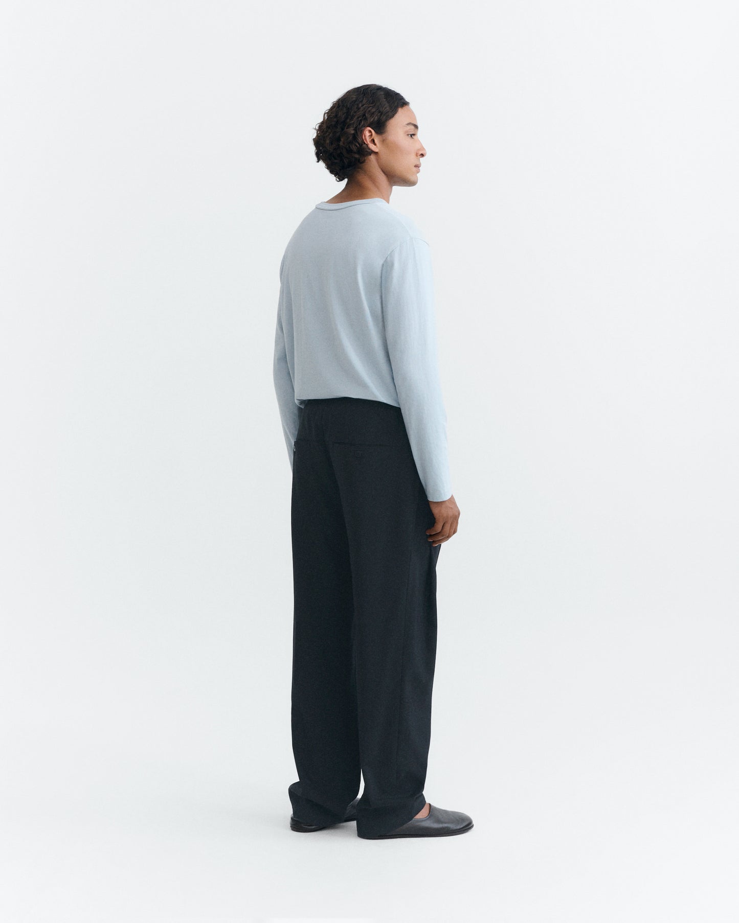 Pantalón pinza lana fría negro Robert sostenible - 4