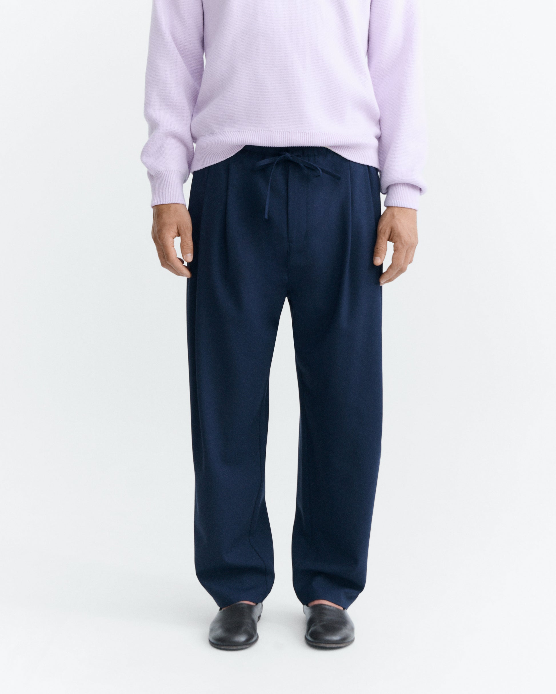 Pantalón pinza lana fría navy Robert sostenible - 2