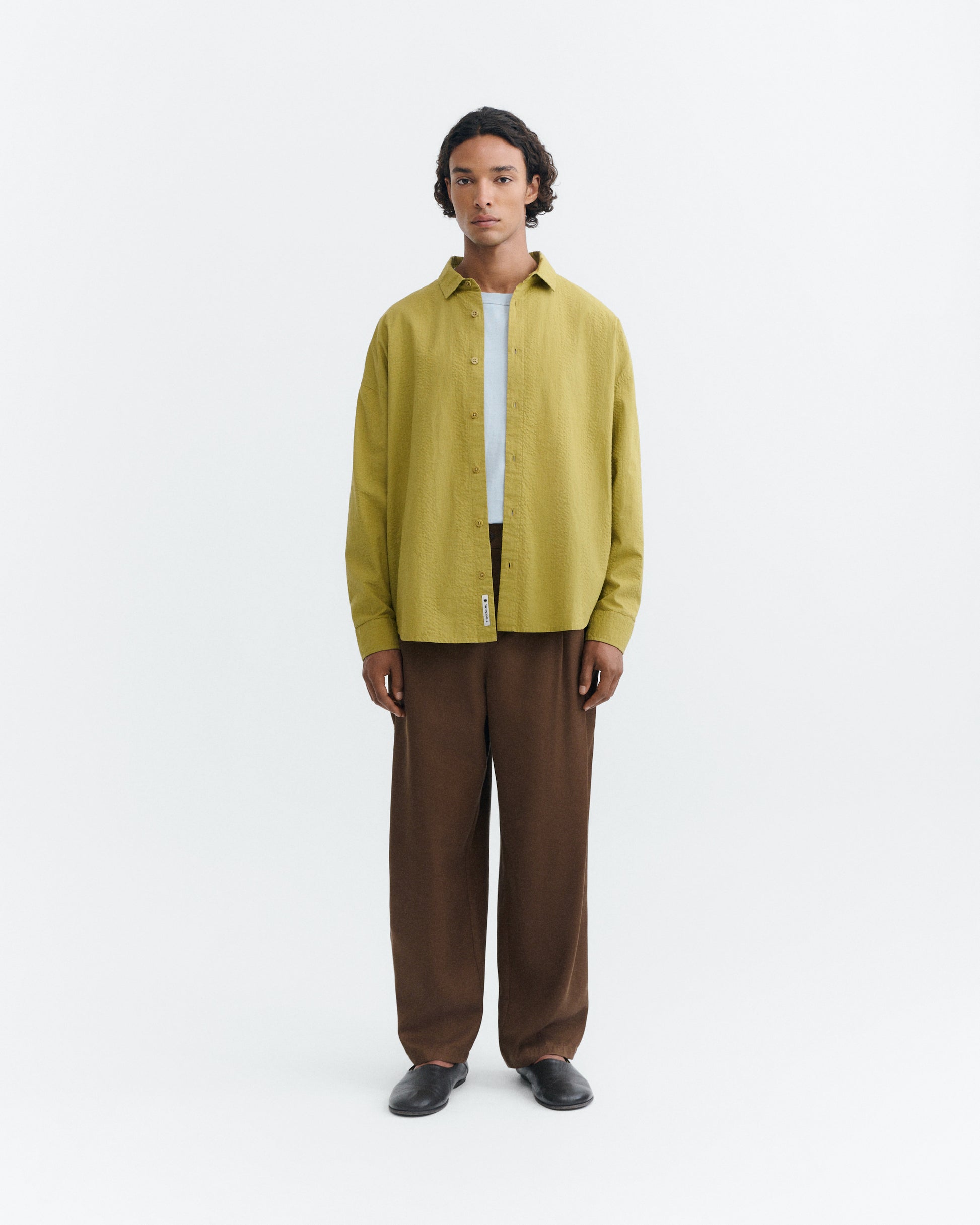 Pantalón carrot pinza marrón Sigurd sostenible - 1