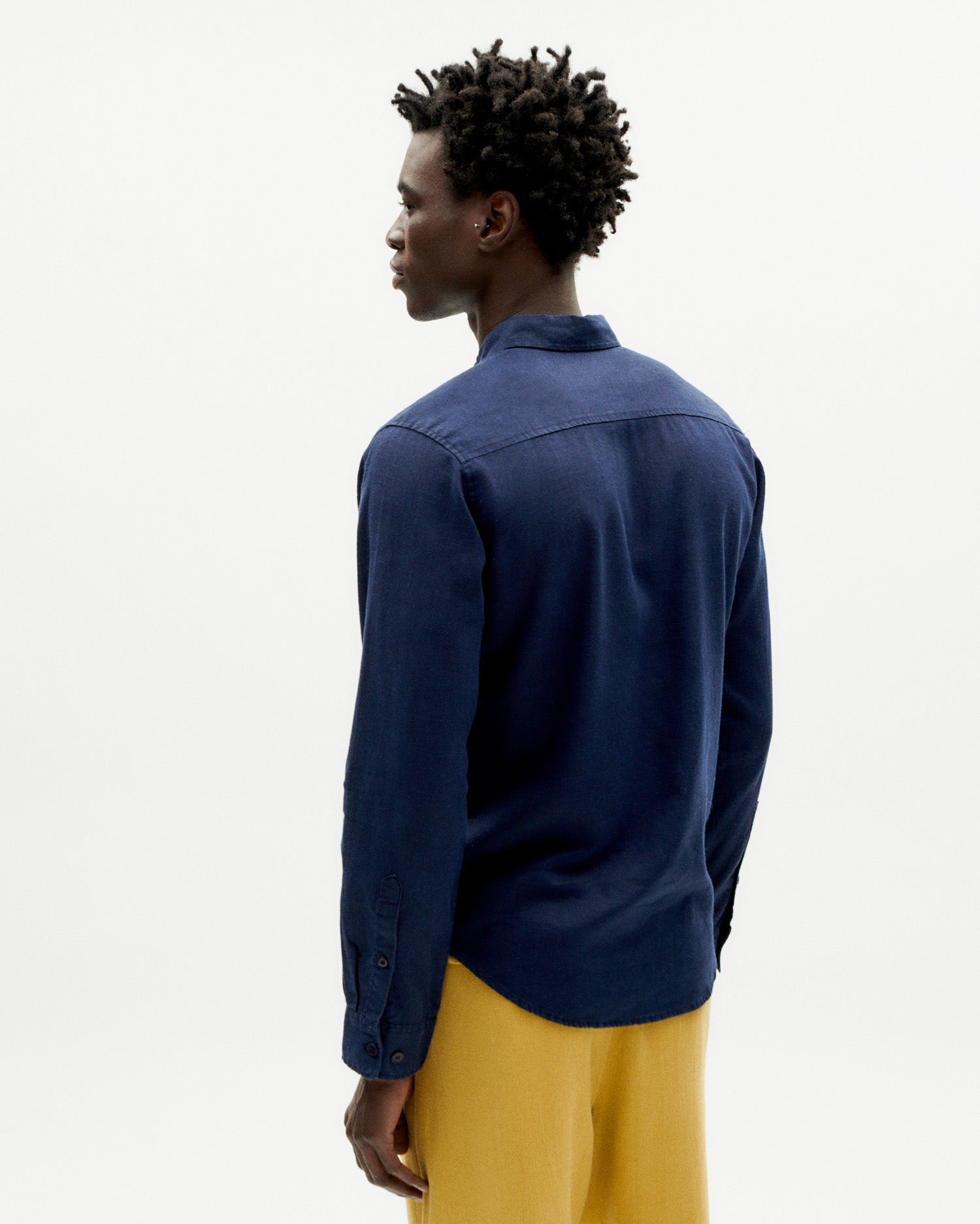 Camisa navy Hemp Ant sostenible -4