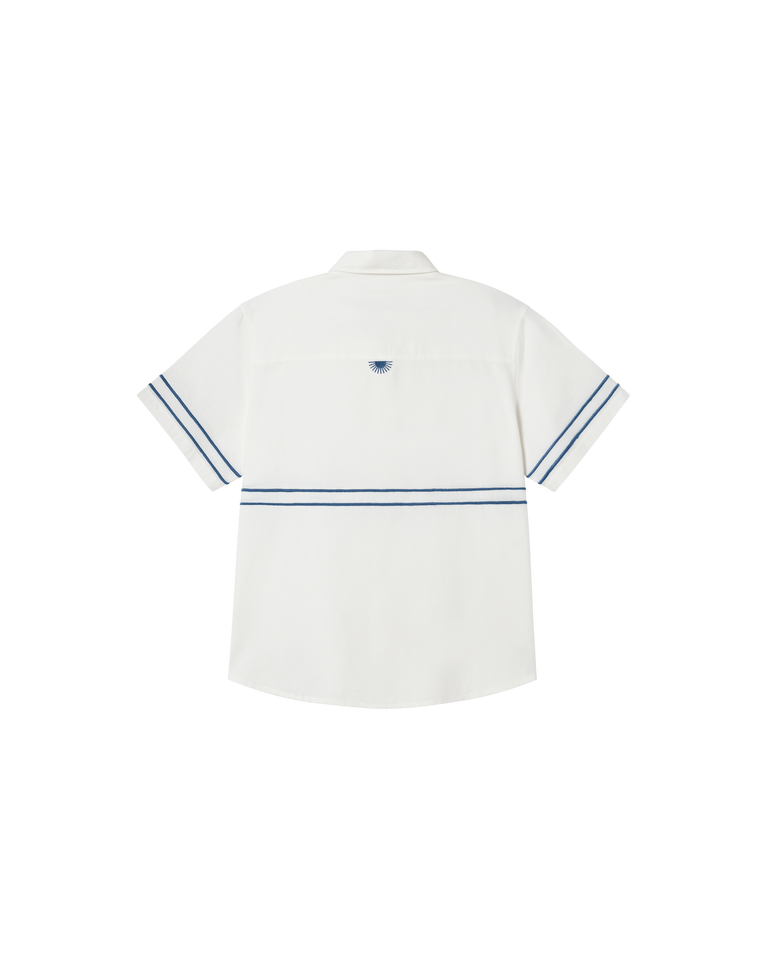 Camisa blanca bordado azul Tom sostenible -silueta1