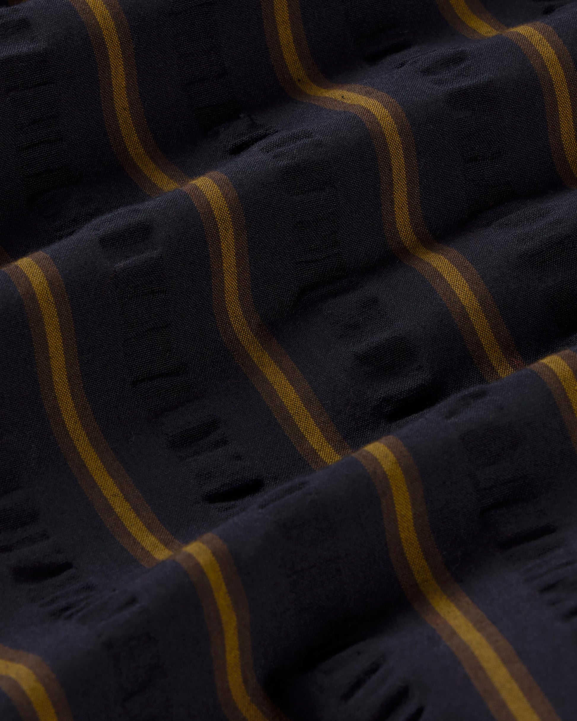 Camisa oversize seersucker rayas Haru sostenible silueta - 2