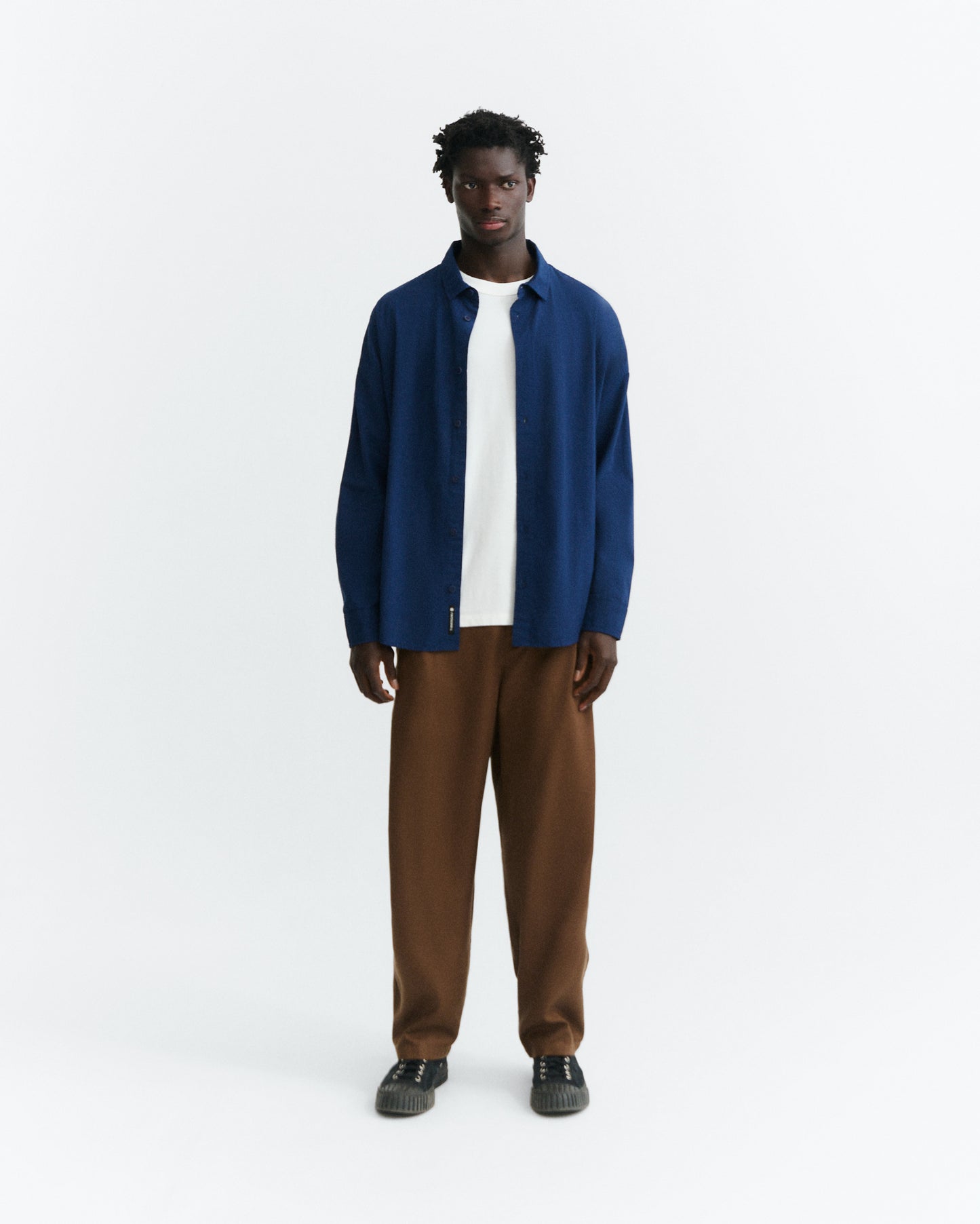 Camisa oversize seersucker azul Haru sostenible - 1