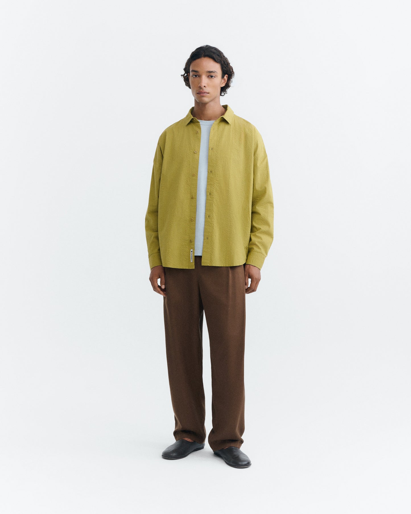 Camisa oversize seersucker verde Haru sostenible - 1