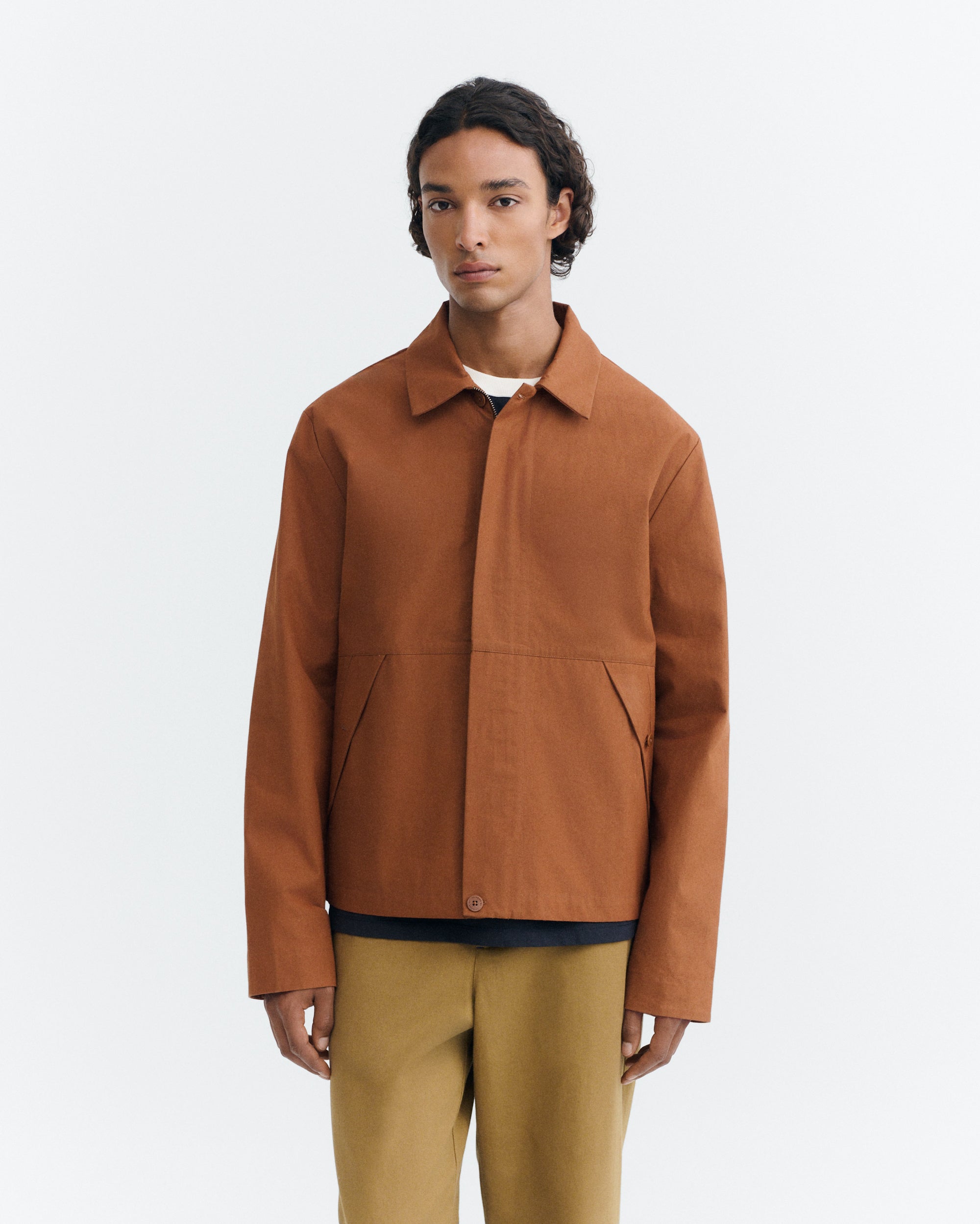 Chaqueta tinte natural marrón Daniel sostenible - 2