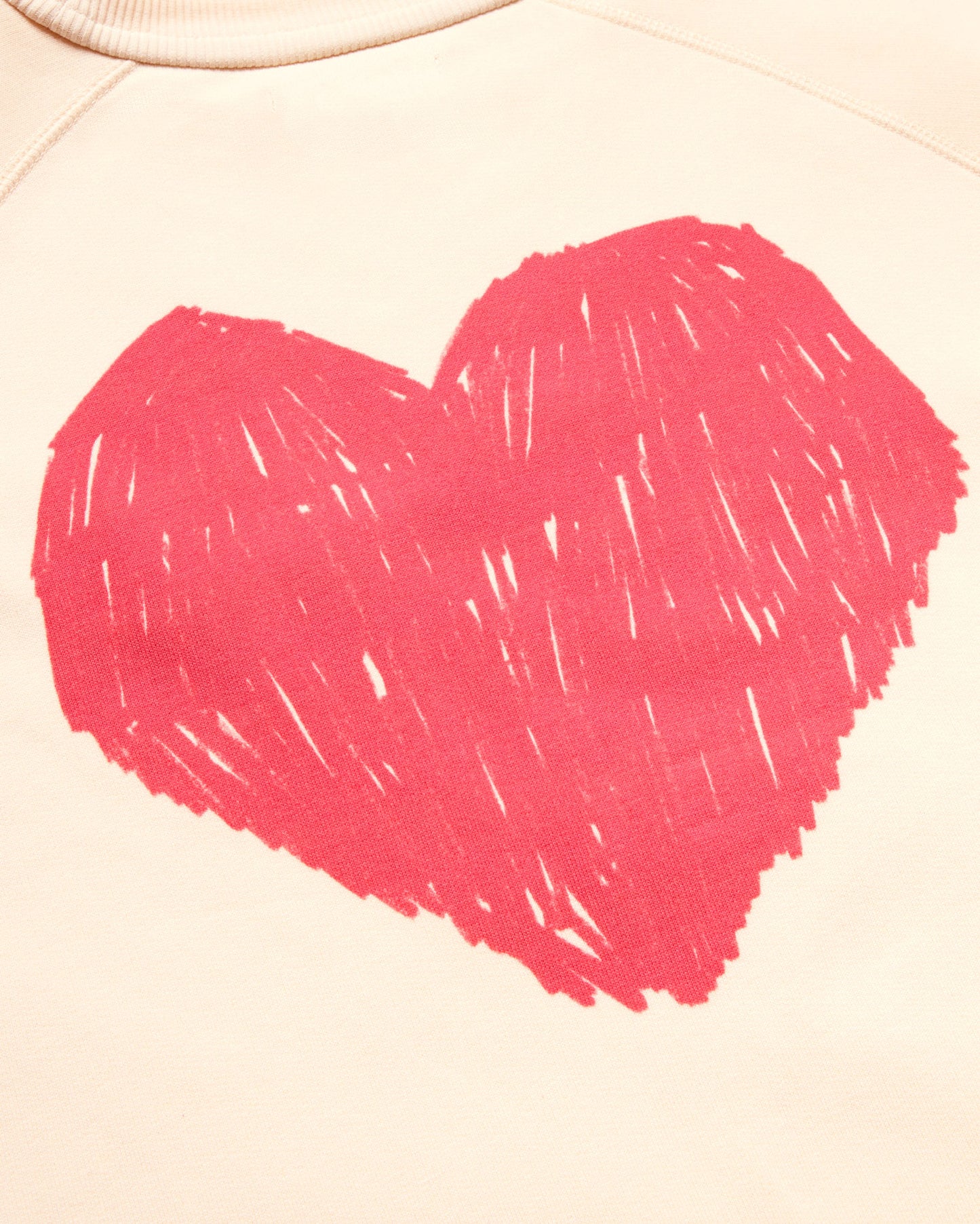 Sudadera blanca heart sostenible - silueta 2