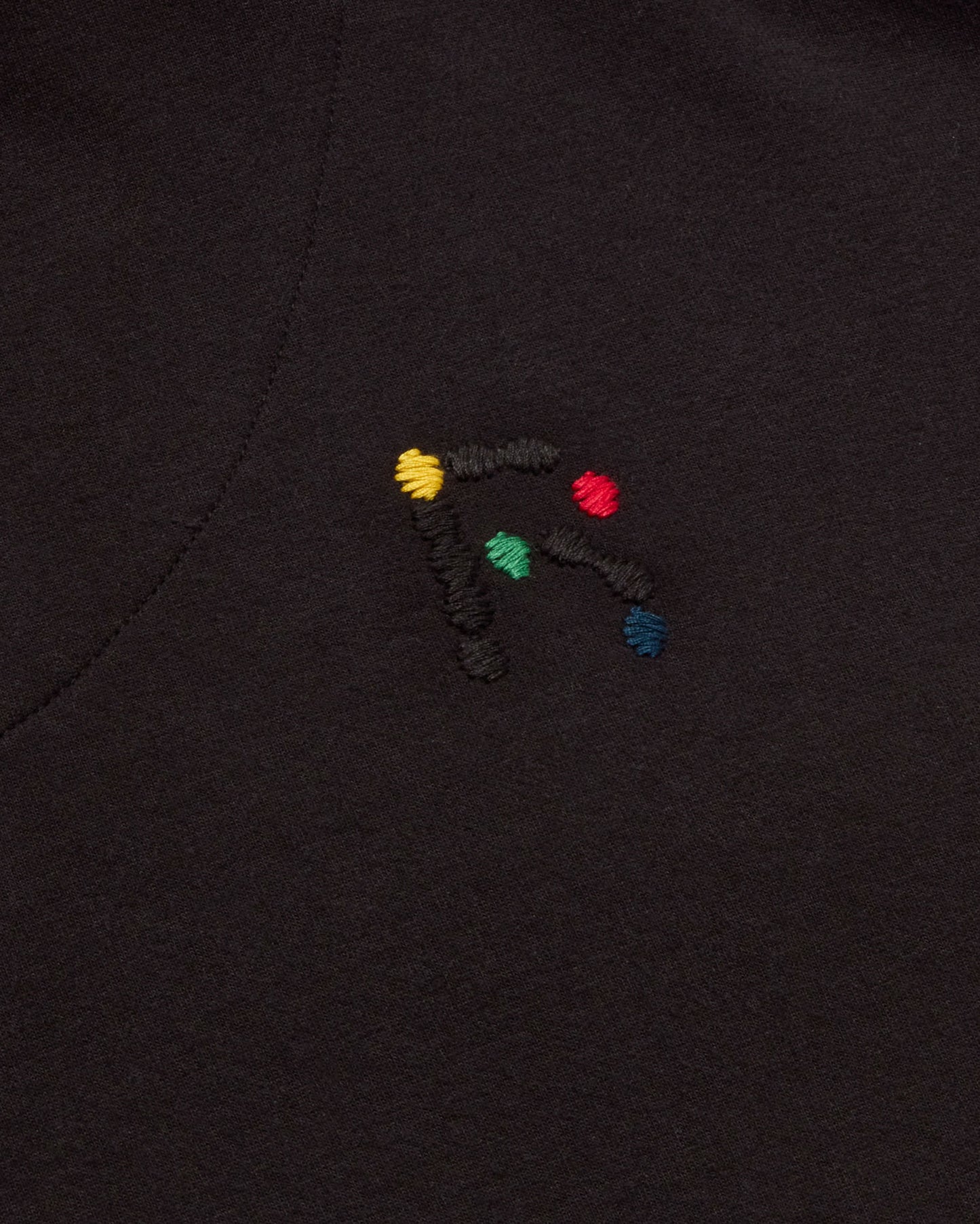 Sudadera negra Andrea unisex sostenible - silueta 1