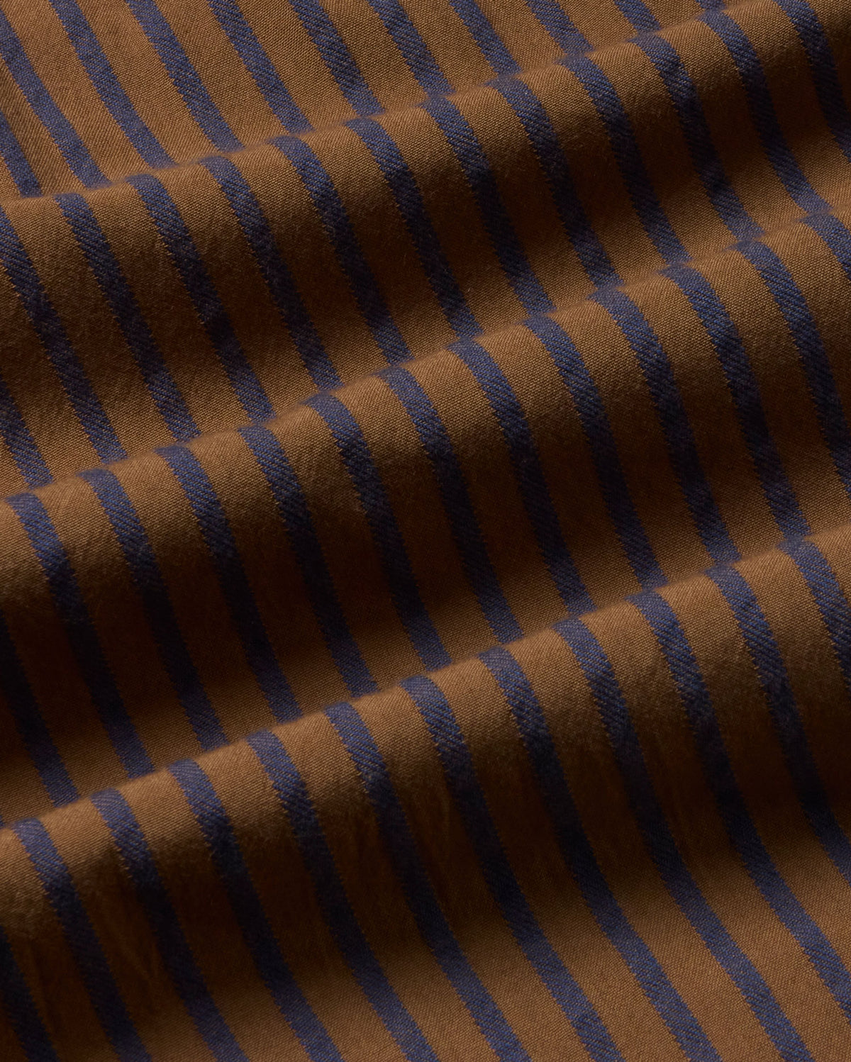 Bermuda marrón rayas Henry sostenible - silueta 2