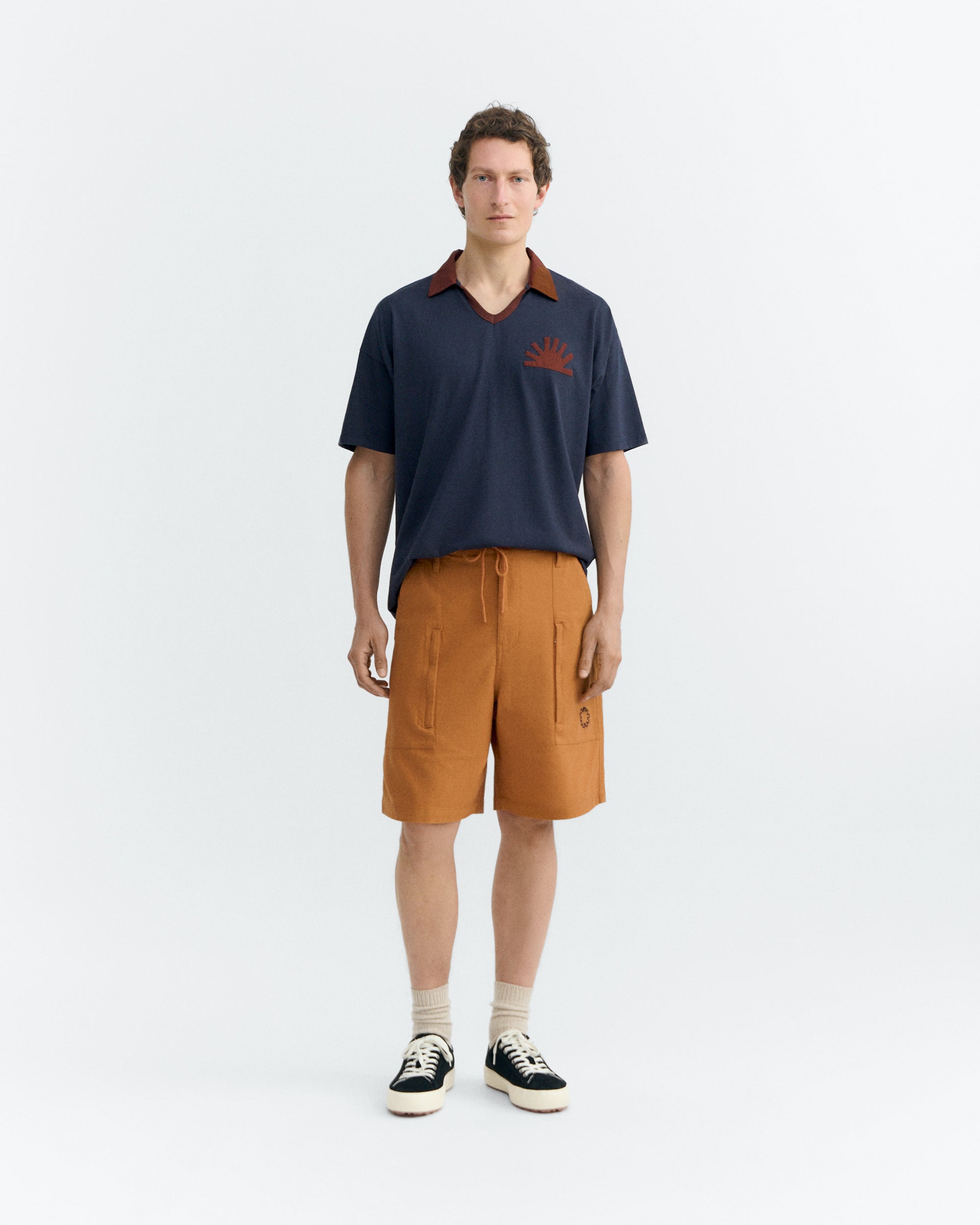 Bermuda ancho bordado a mano Alfie sostenible - 1