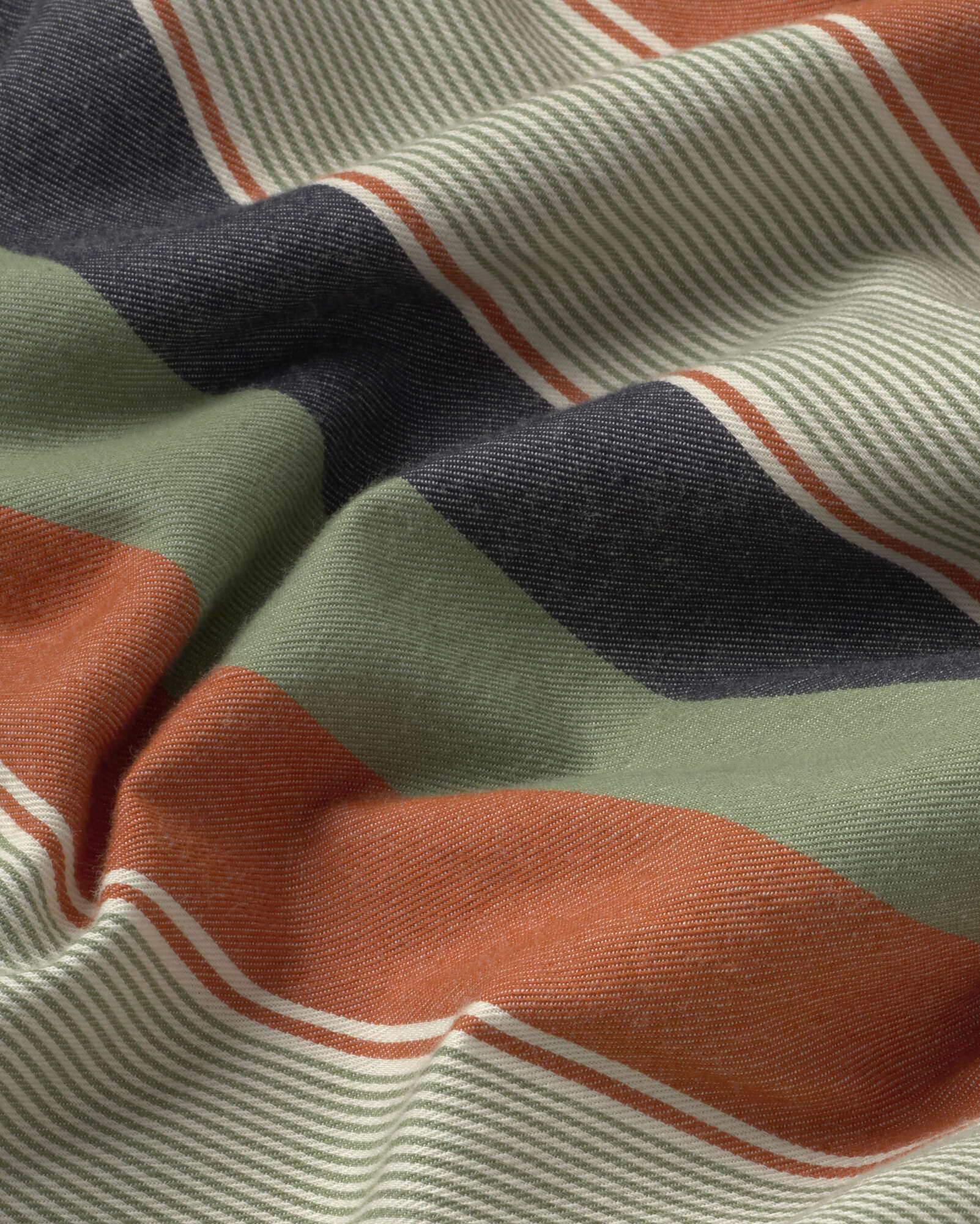 Bermuda rayas multicolor Gasper sostenible silueta - 2