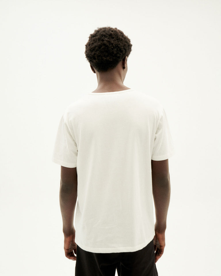 Camiseta sol patch blanco sostenible-5