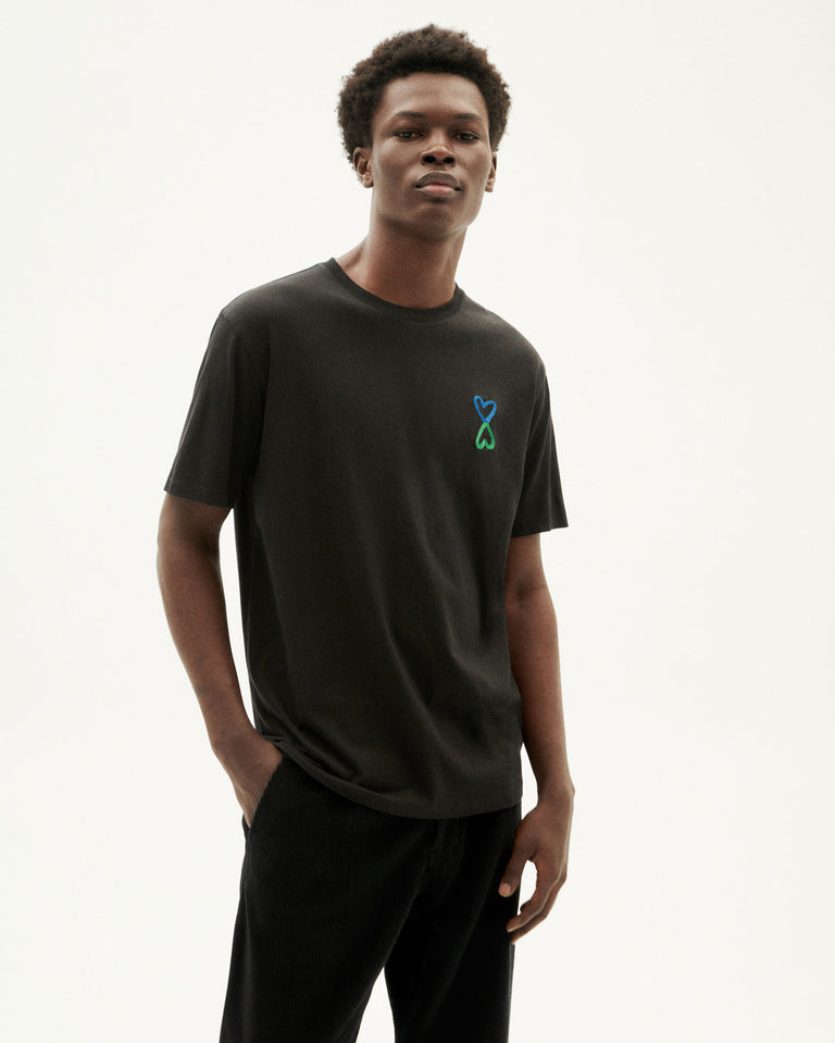 Camiseta negra Infinite sostenible-1