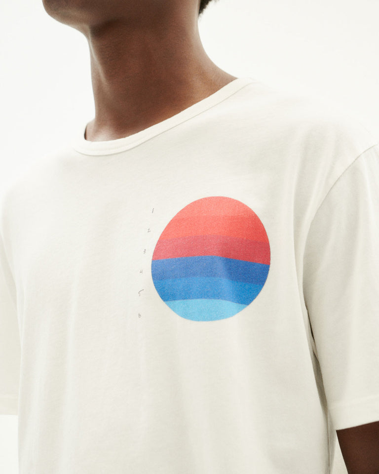 Camiseta blanca Horizon sostenible-3