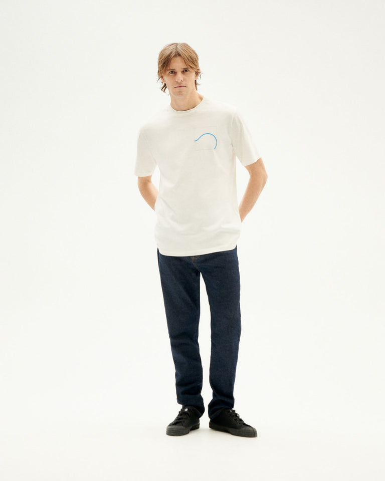 Camiseta blanca Amber zach sostenible-2