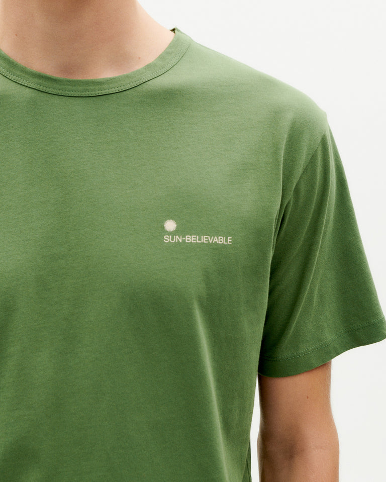 Camiseta verde Sunbelievable sostenible -3