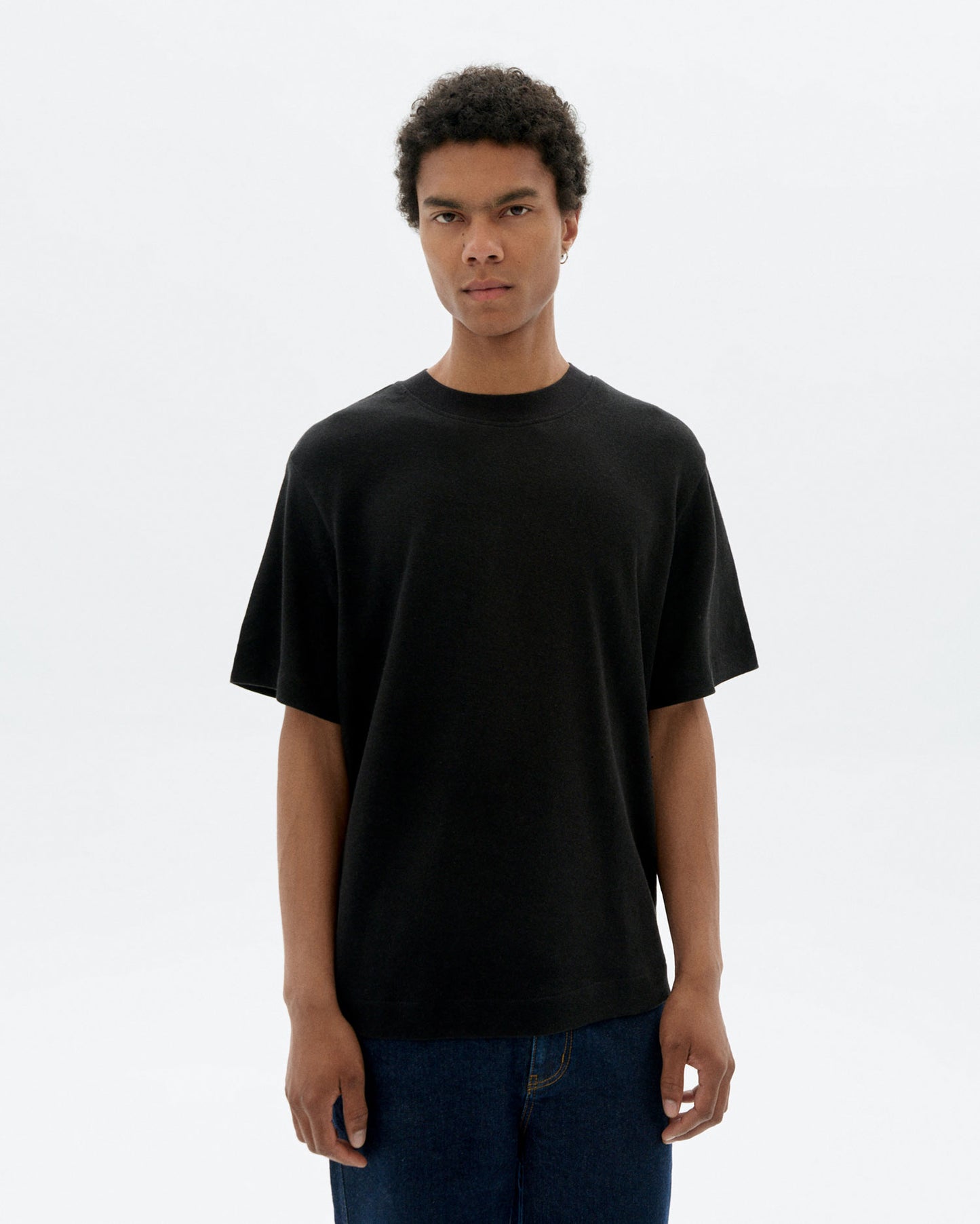 Camiseta loose negra hemp Roy sostenible - 1