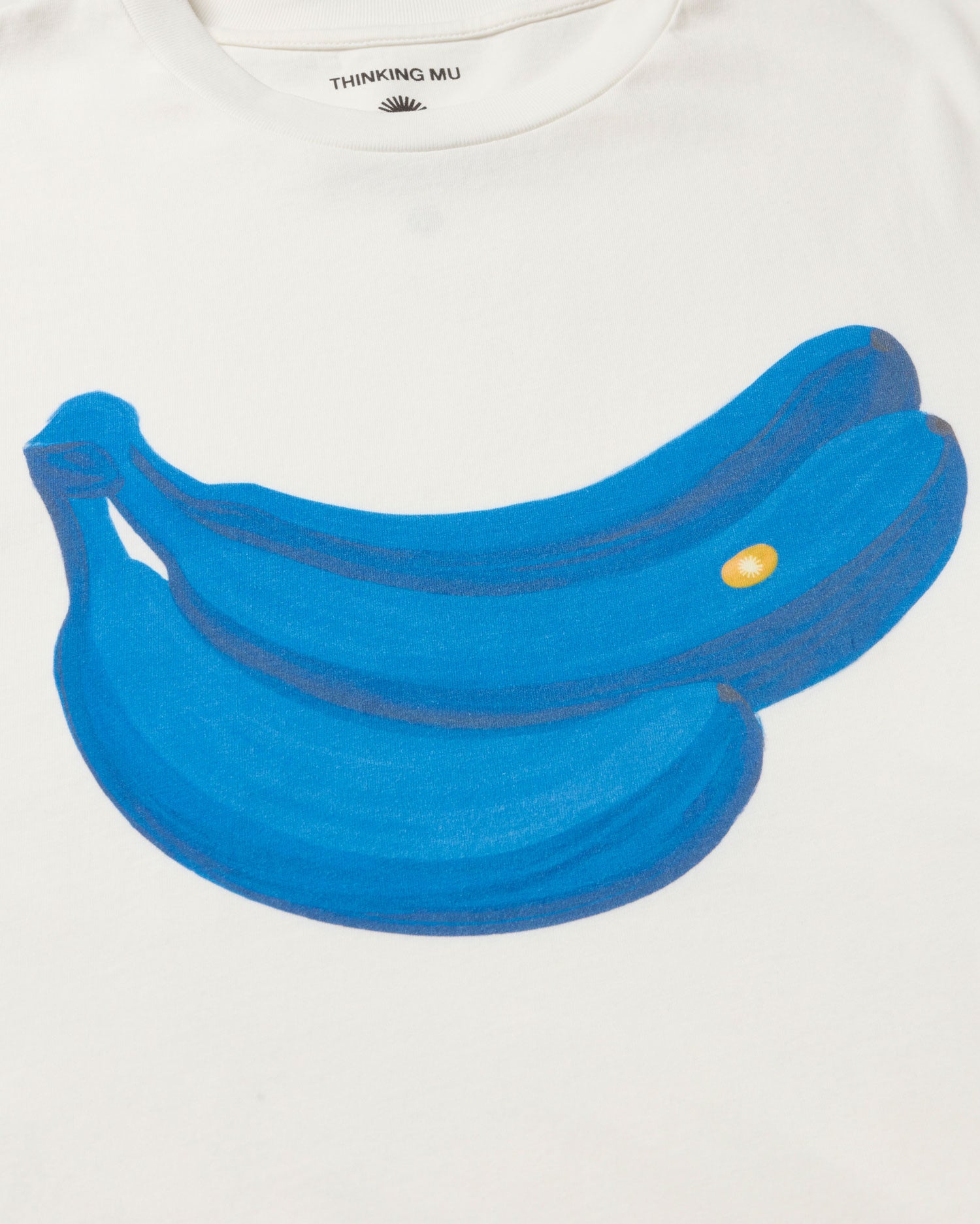 Camiseta blanca bananas Zach sostenible - silueta 3