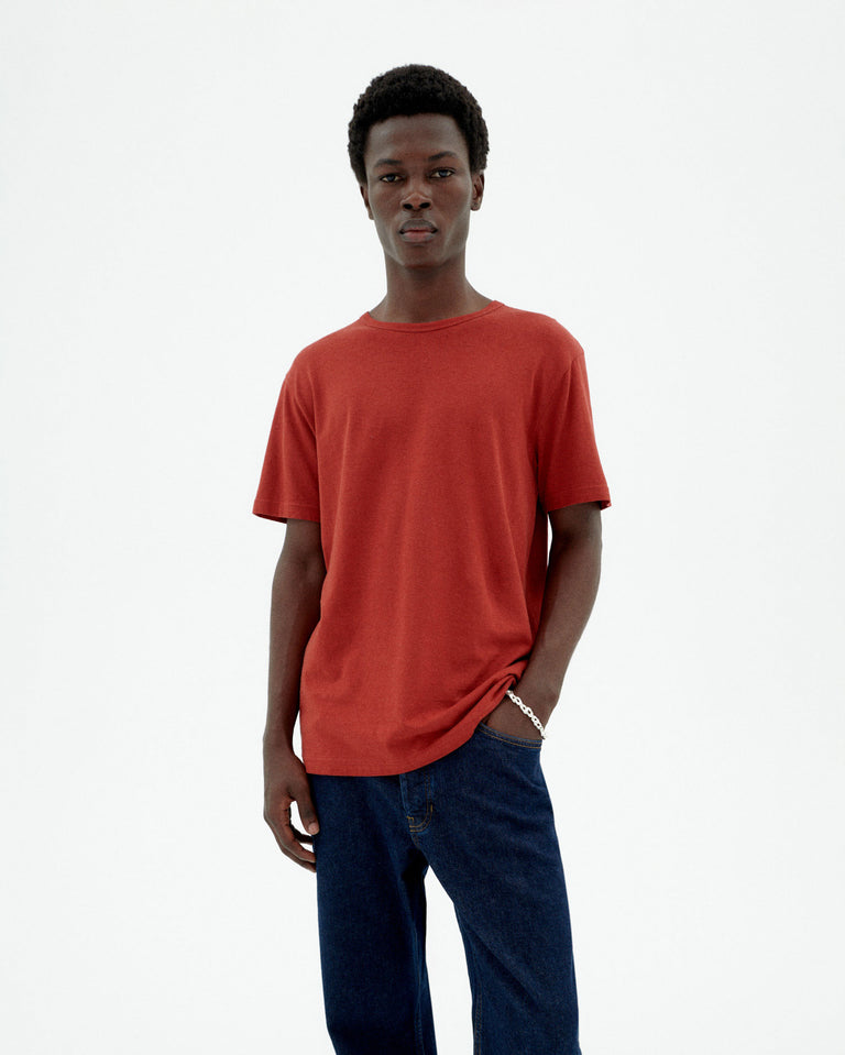 Outfit Red T Shirt With Light Blue Jeans Rockshirts AC/DC FOR