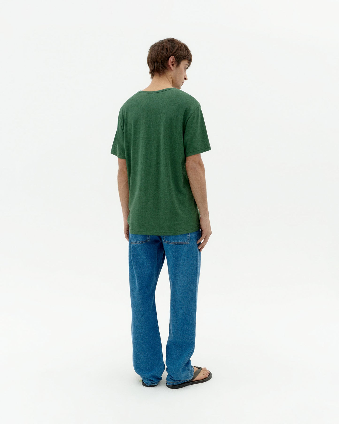 Camiseta verde hemp sostenible-4