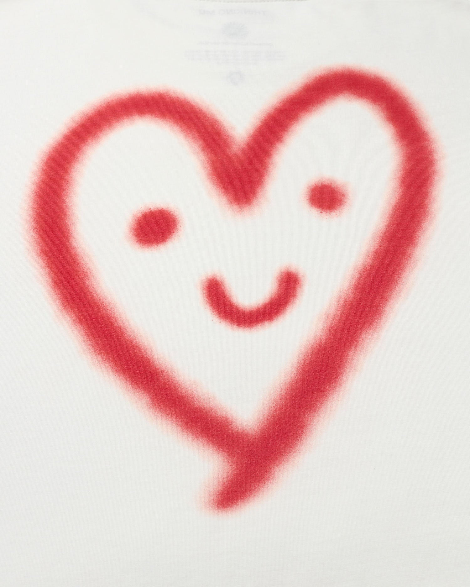 Camiseta blanca cutre heart Aaron sostenible - silueta 3