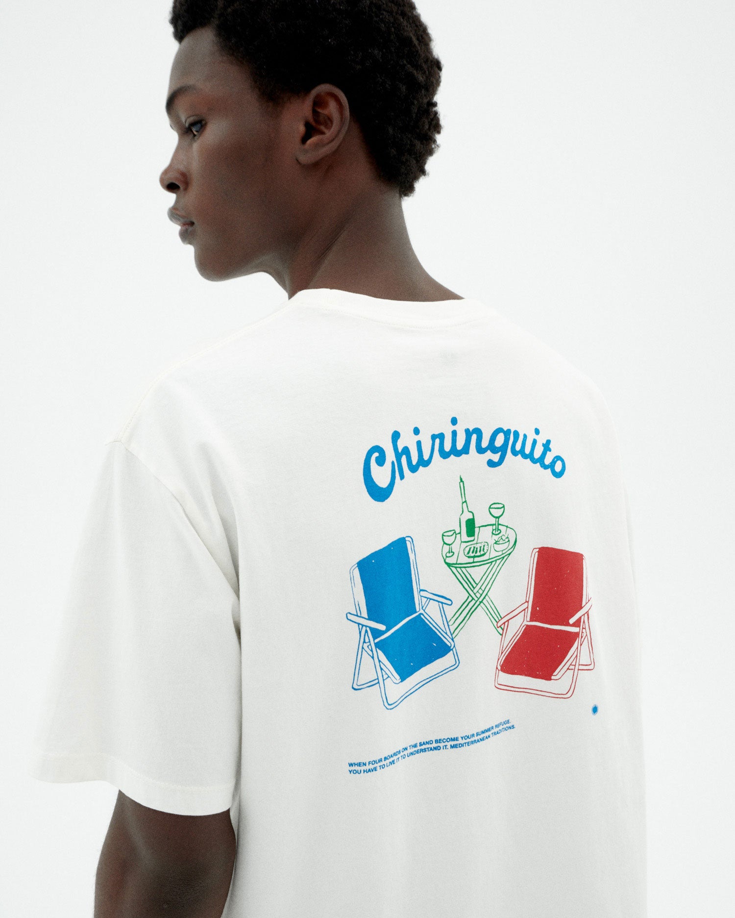 Camiseta blanca chiringuito Aaron sostenible-4